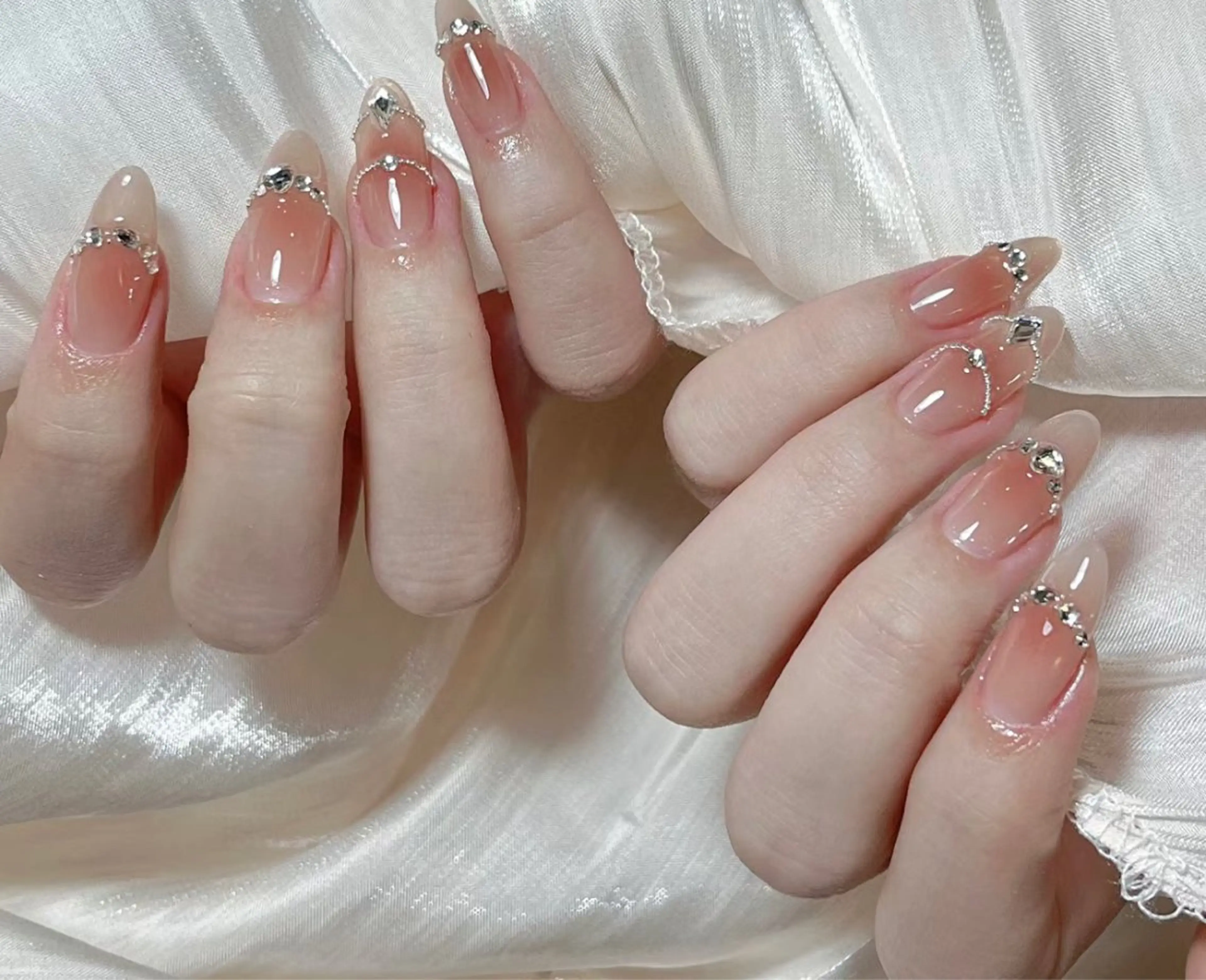 ネイル ハンドネイル ハンドケア 🍑 momo_nailのネイルデザイン