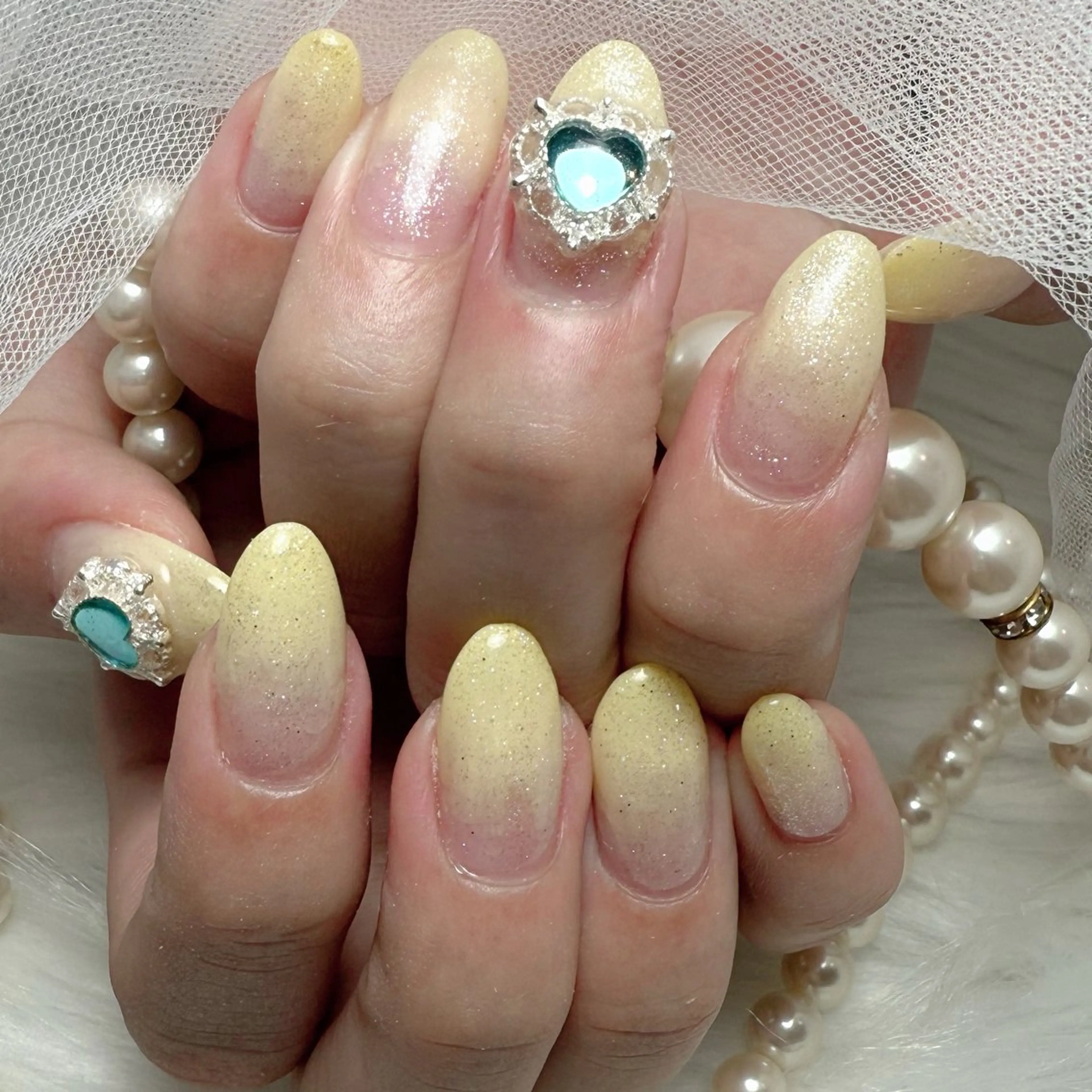 ミディアム ハンドネイル Conjunim MAMI🎀✨のネイルデザイン