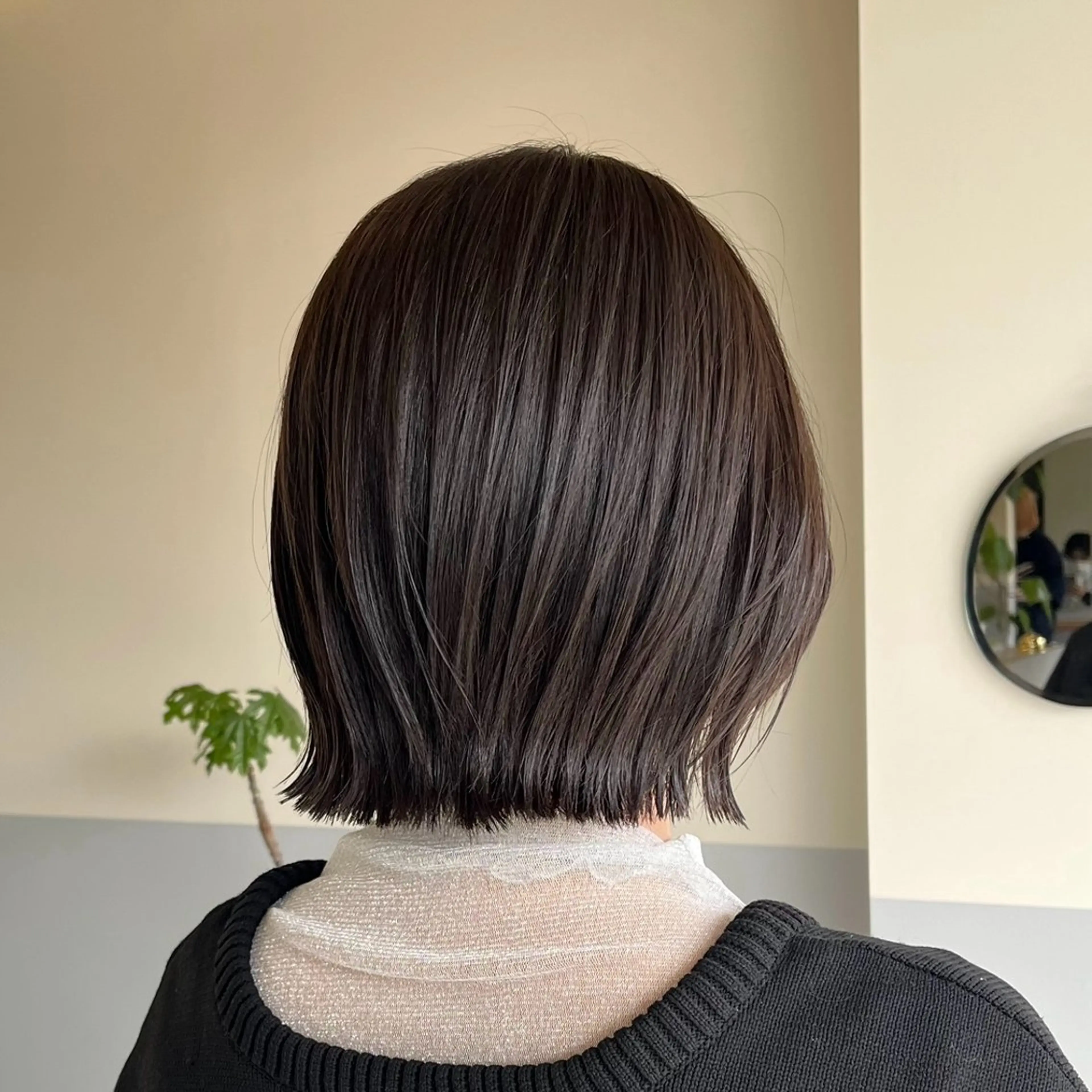 ミディアム カラー アッシュ アッシュブラウン ブラウンカラー basho岡本 菜那のヘアスタイル