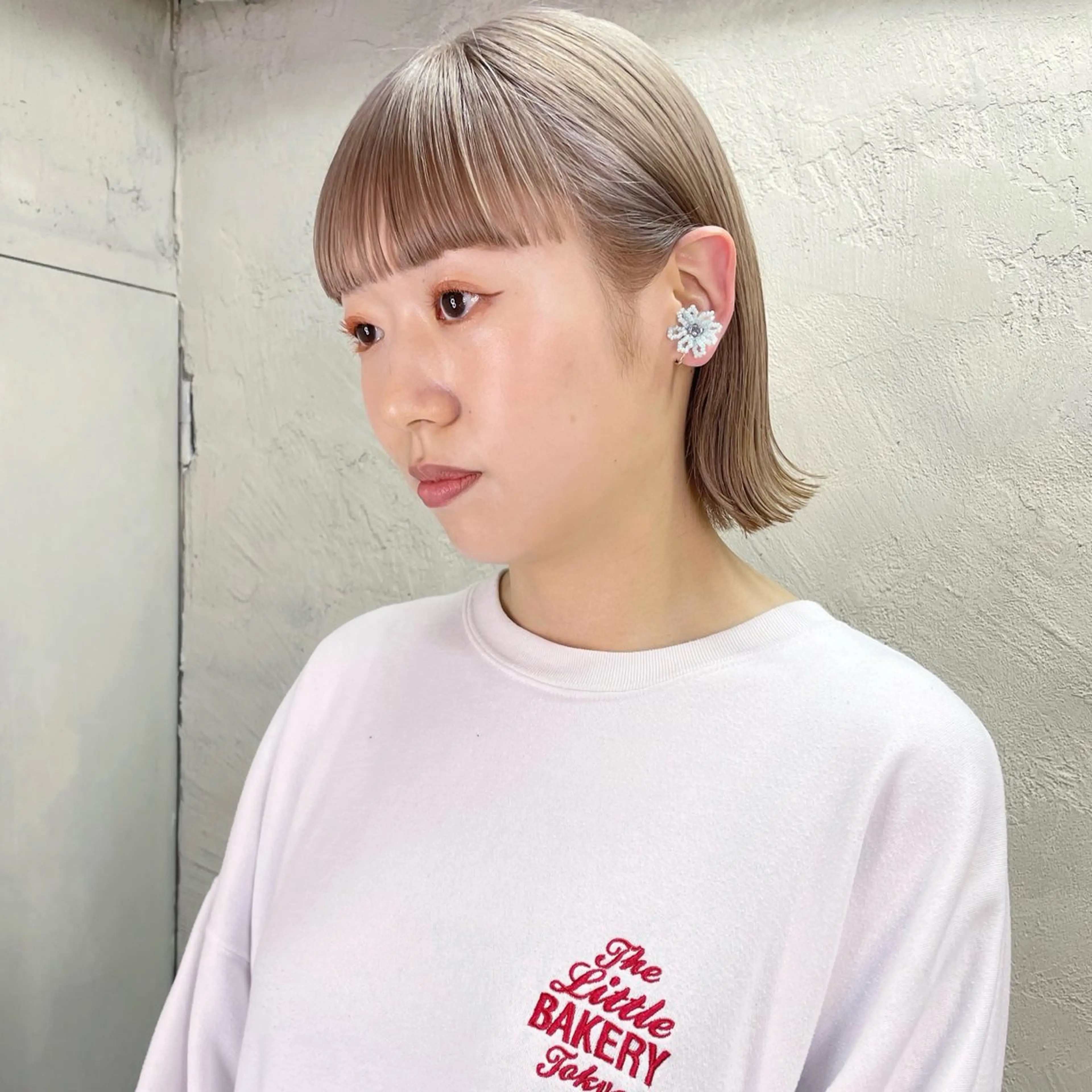 ミディアム カラー ヘアアレンジ ベージュカラー ミルクティーベージュ ヘアカラー トリートメント ボブ×柔らかいカラー 🩰misaki𓍼のヘアスタイル