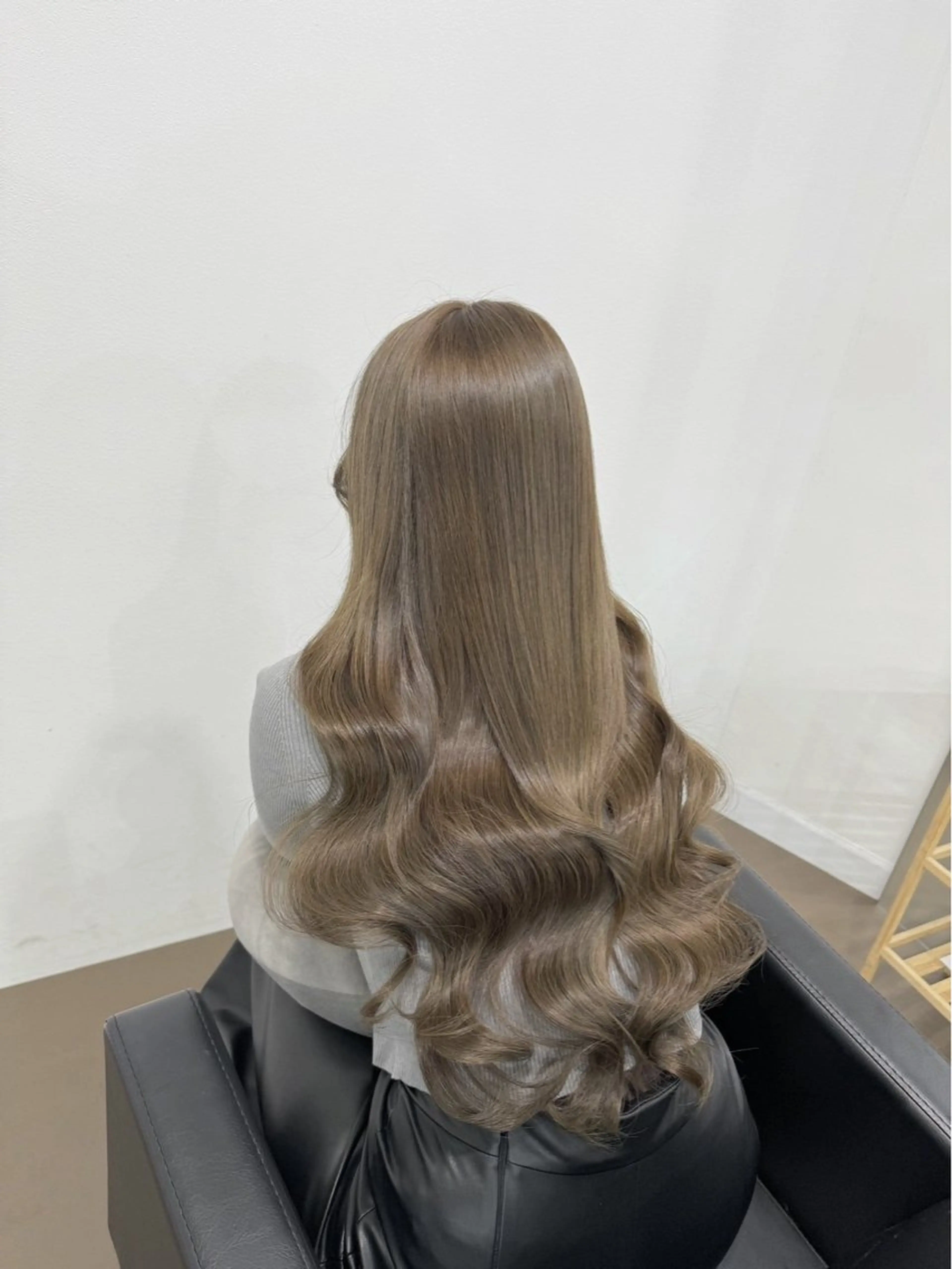 ロング しゅういち/赤み消し カラー特化のヘアスタイル