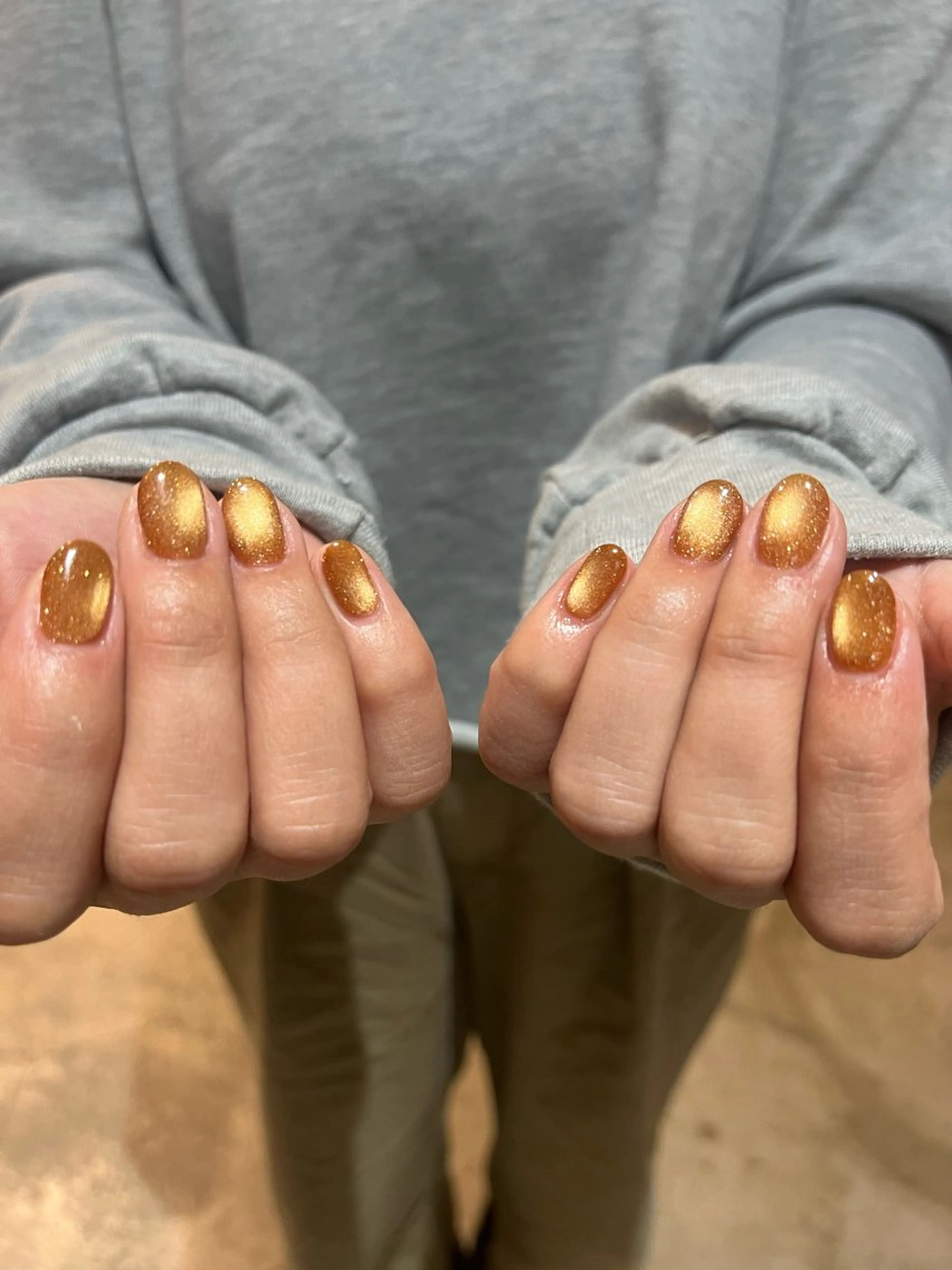 ネイル ブラウン フラッシュネイル ジェルネイル マグネットネイル ハンドネイル NORA南青山/ kanohaのネイルデザイン