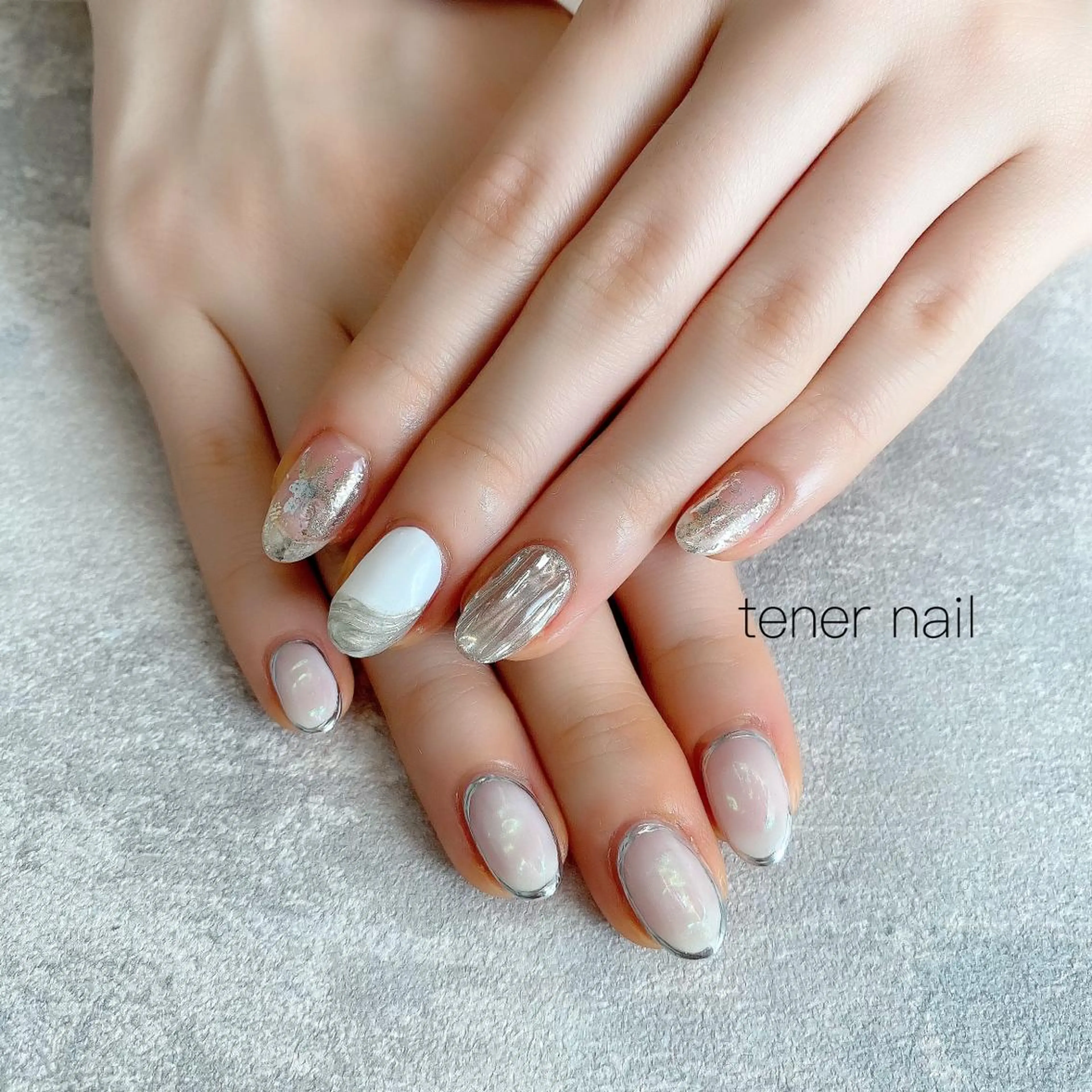 ネイル ニュアンスネイル ホワイト tener  nail  テネルネイル所属・テネルネイル tener nailのネイルデザイン