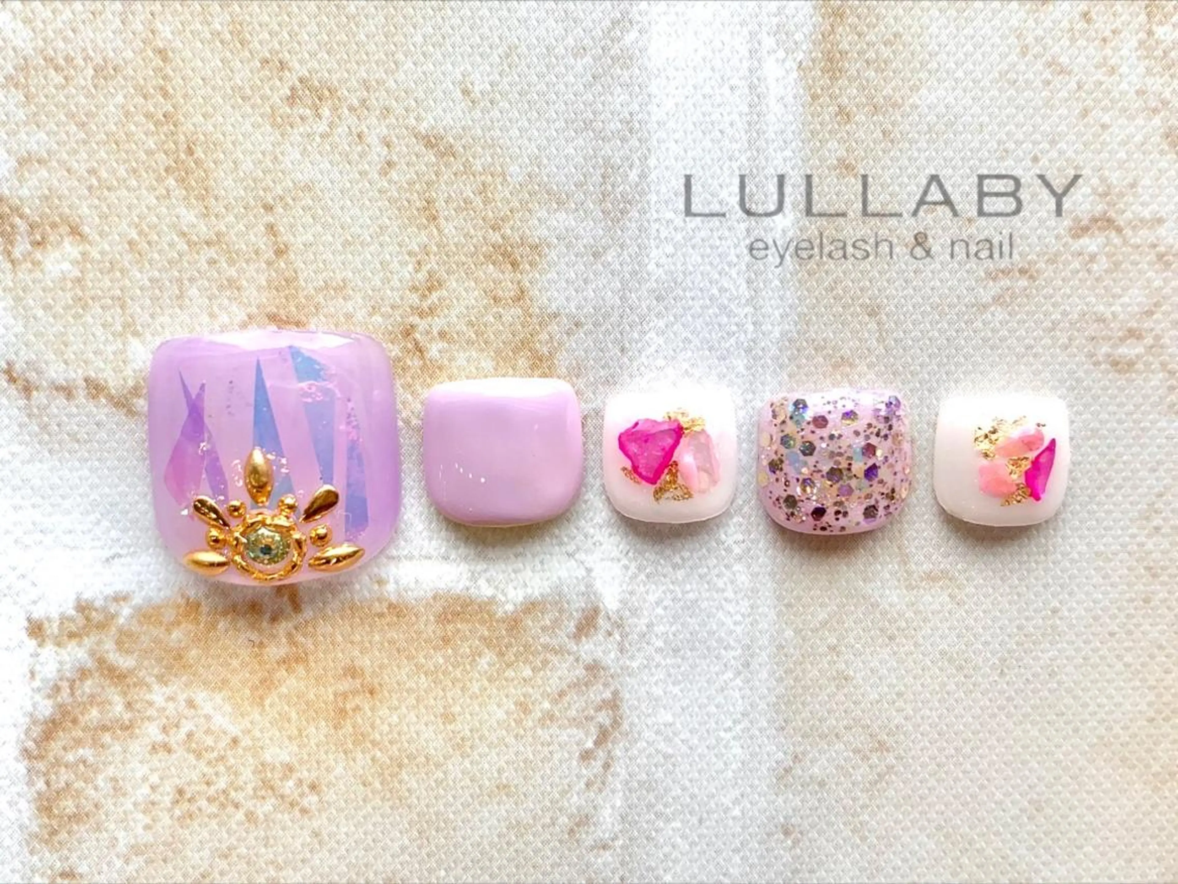 ネイル LULLABY  三軒茶屋店のネイルデザイン