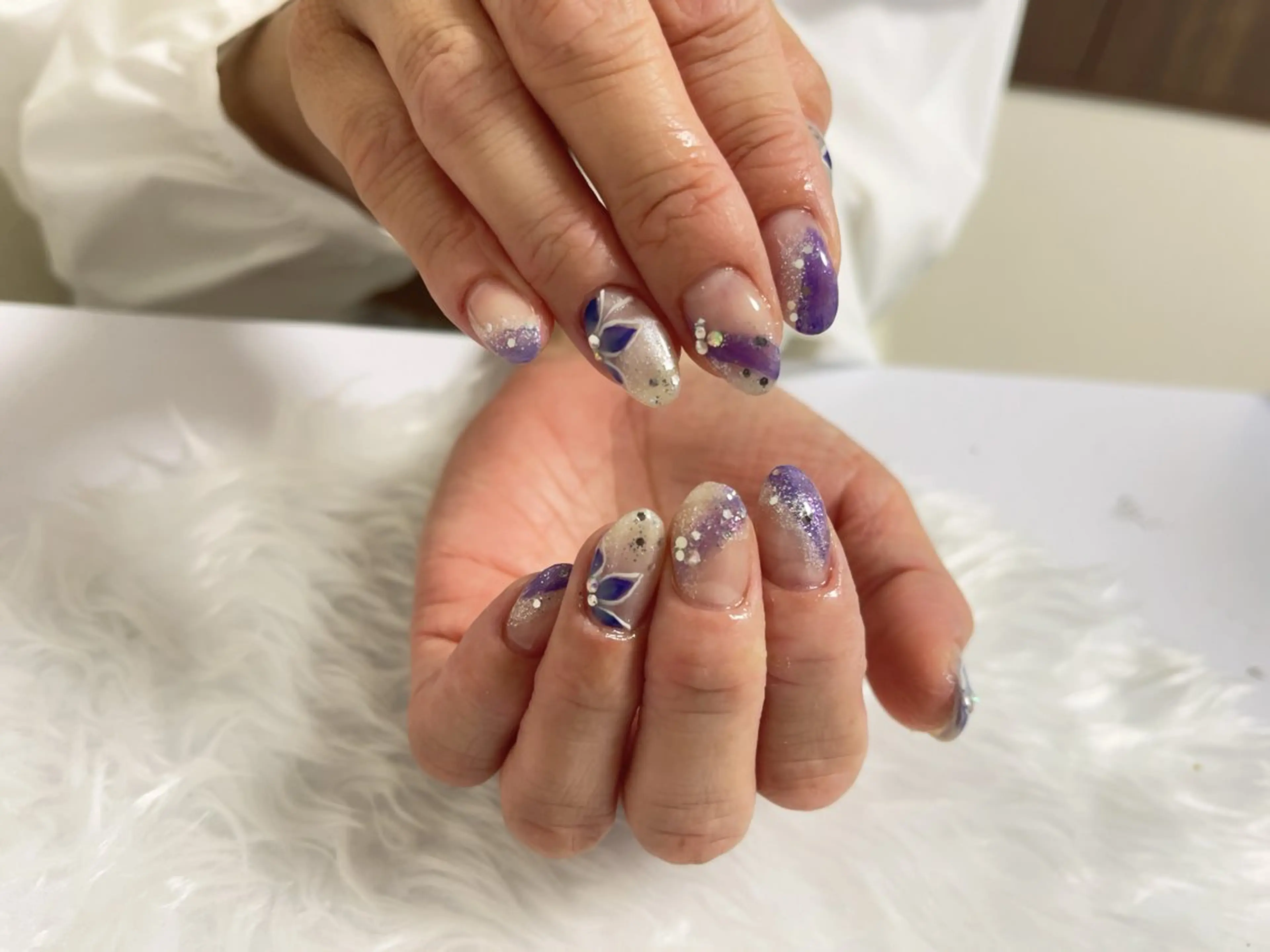 ネイル ハンドネイル プライベートサロン featherのネイルデザイン