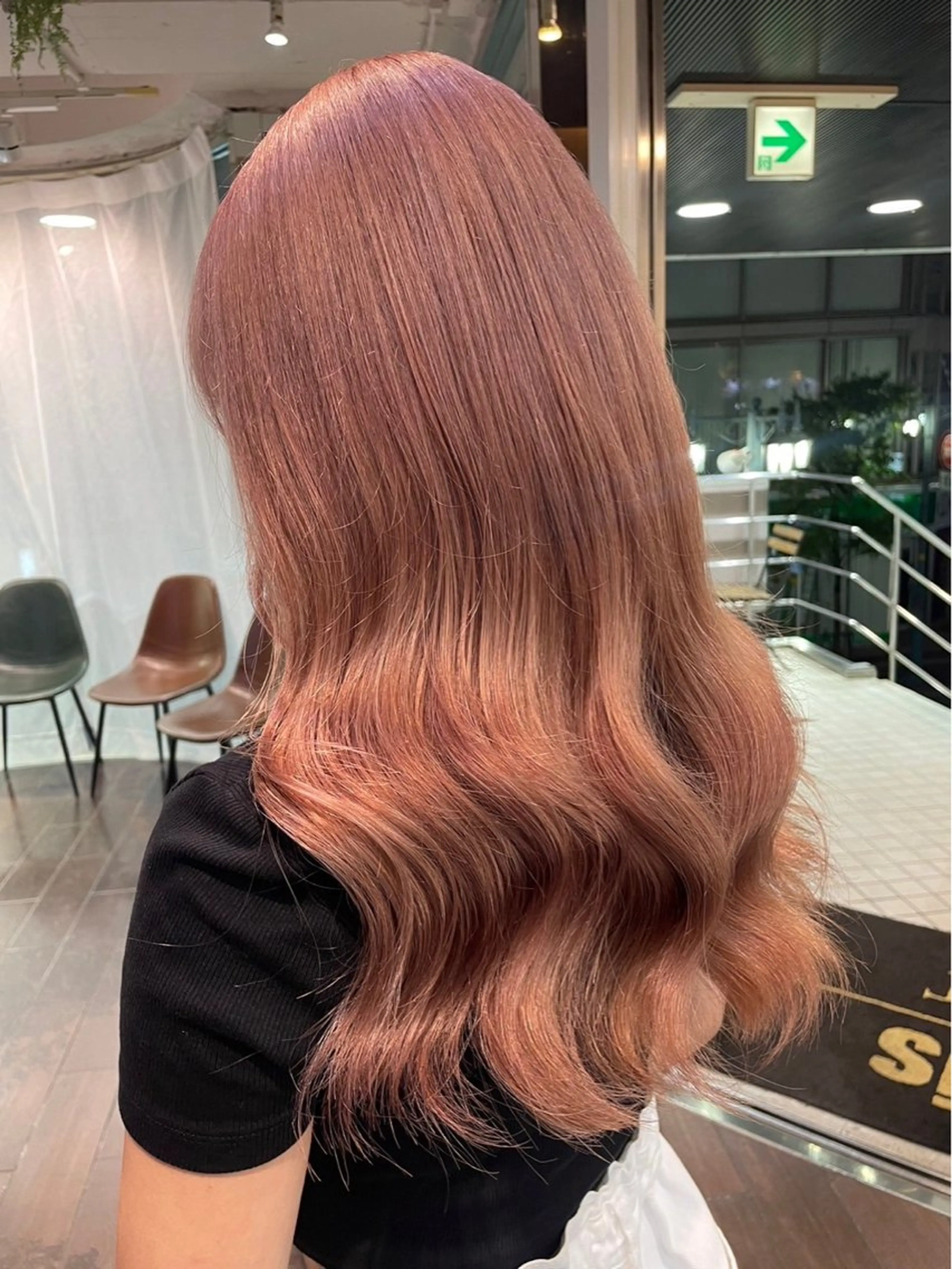 カラー ブリーチ ケアブリーチ ダブルカラー ハイトーンカラー インナーカラー レイヤー/ボブ /🪩KAYOのヘアスタイル