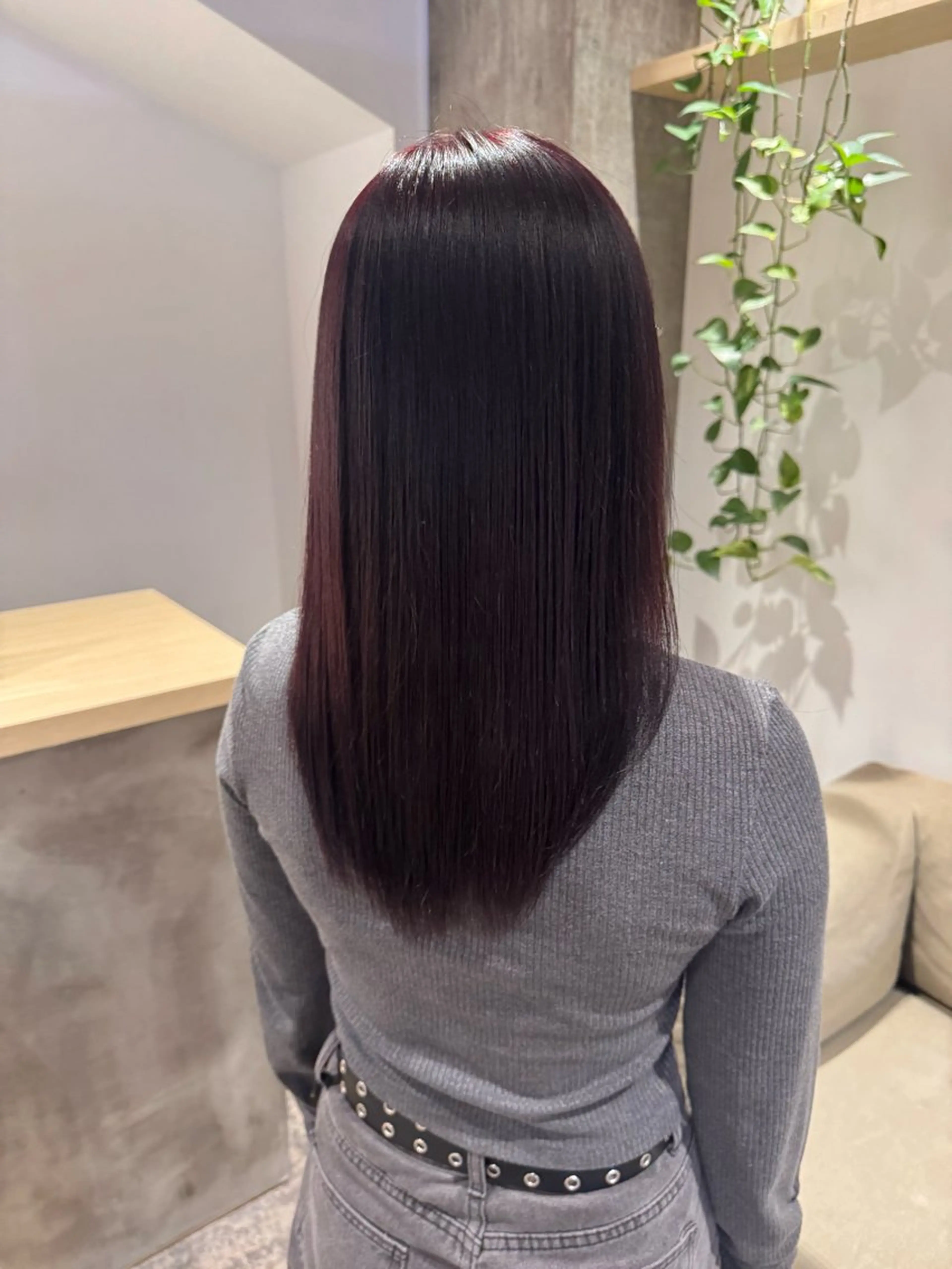 セミロング カラー ヘアカラー ハガ コトコのヘアスタイル