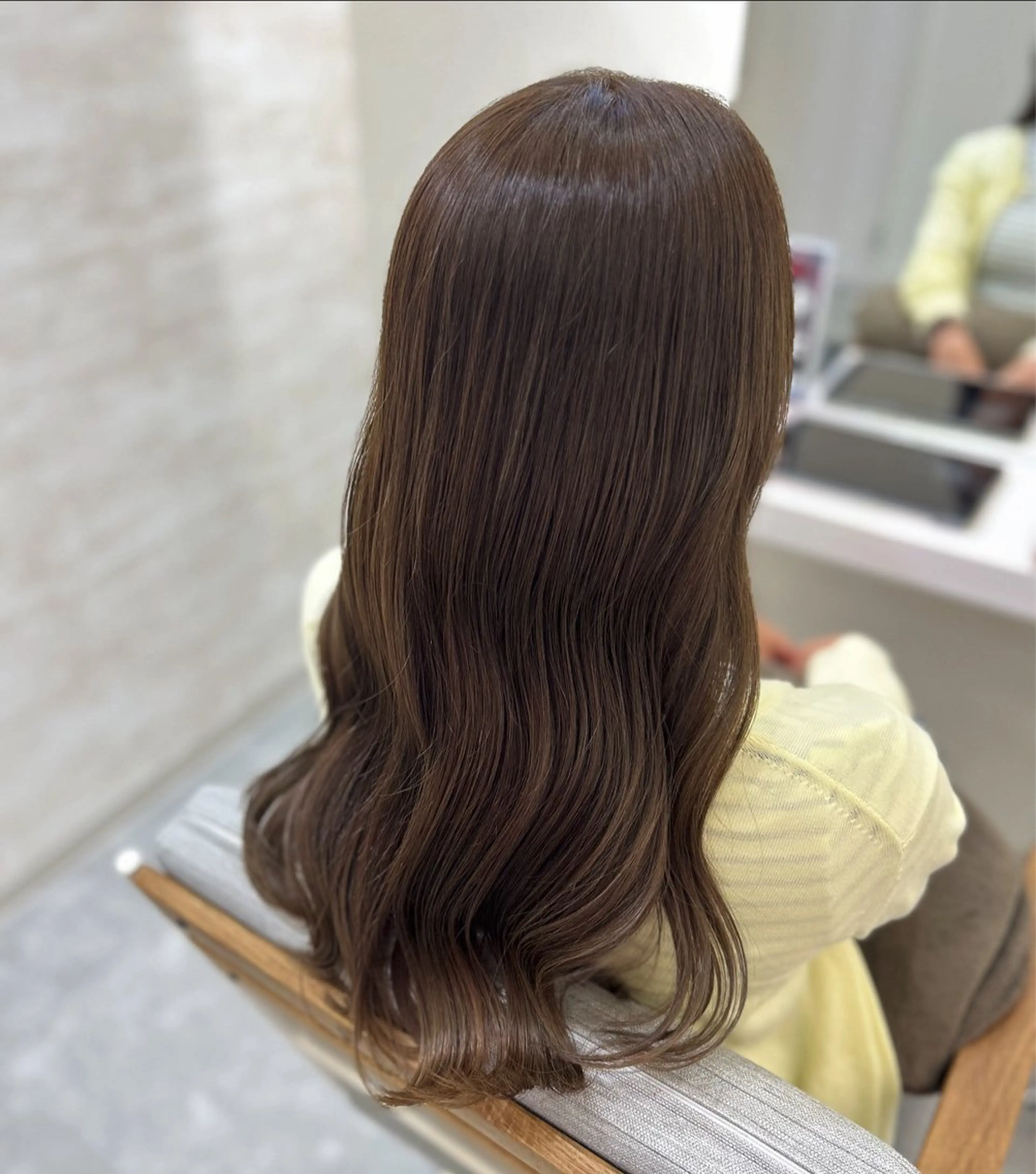 ロング カラー ヘアアレンジ カット ヘアカラー トリートメント 髪質改善&艶感カラー 🪄岡井美結のヘアスタイル