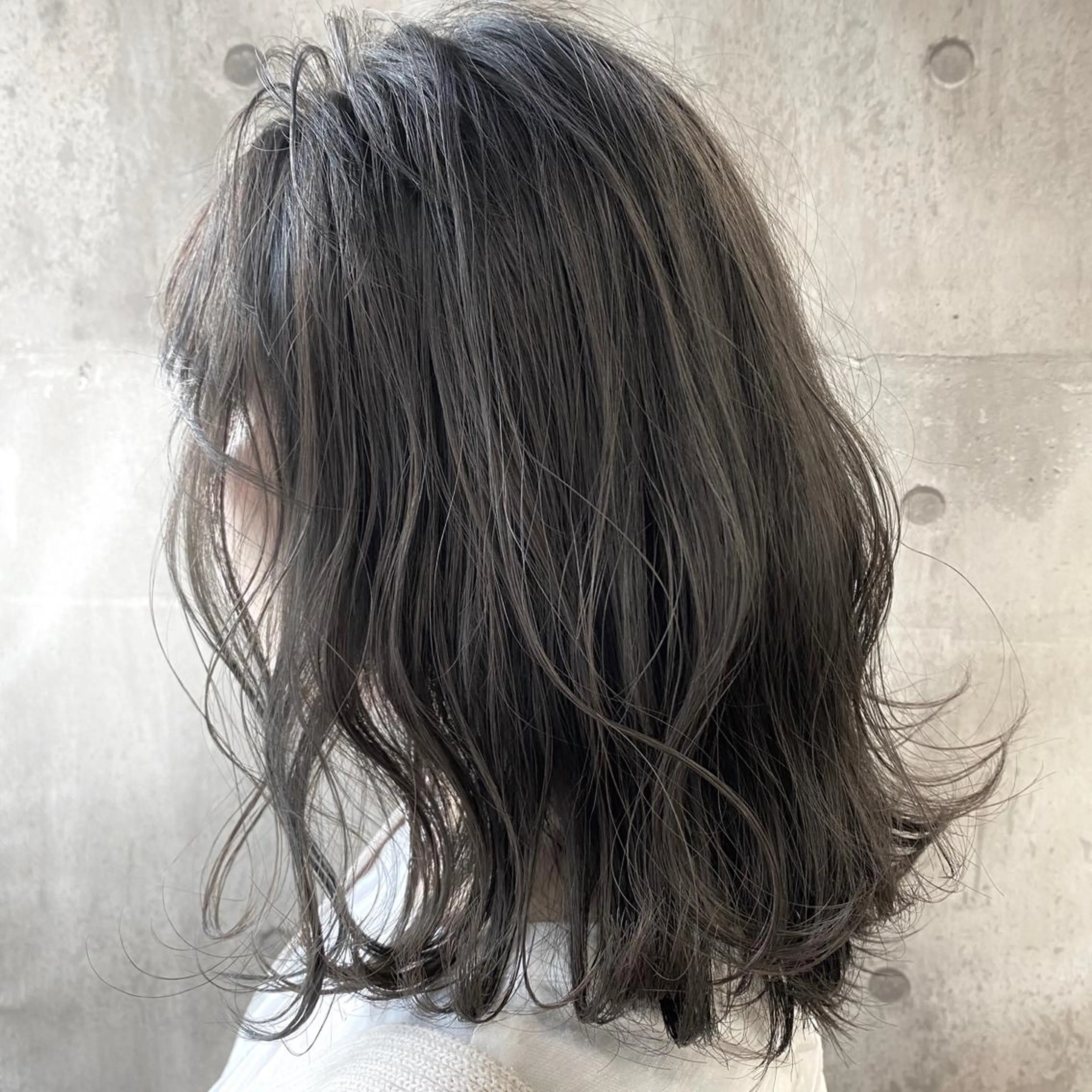 カラー Life Nagiのヘアスタイル