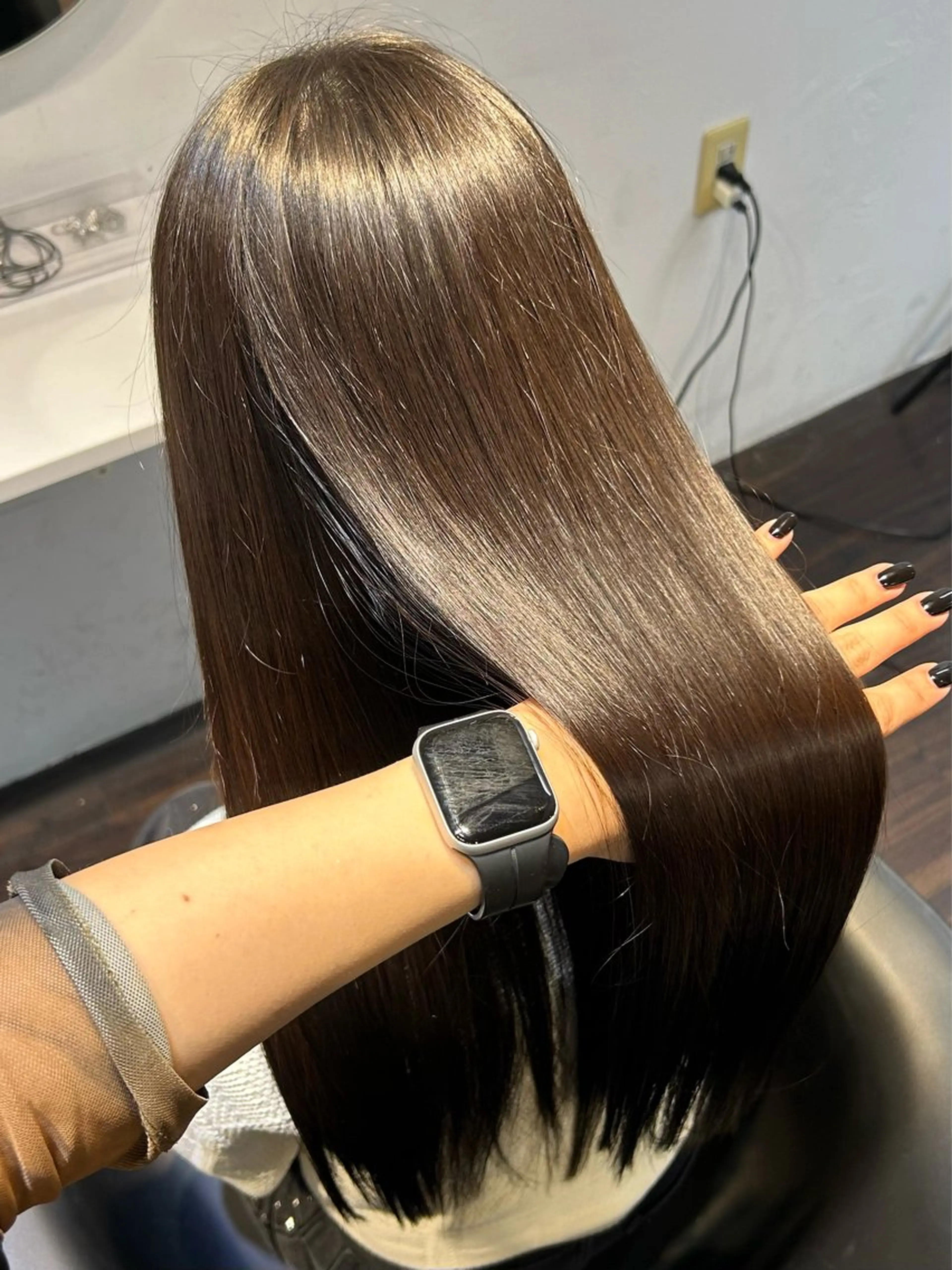 ロング カラー ヘアアレンジ 顔まわりレイヤー 顔周りカット 髪質改善 韓国風ヘア レイヤーカット トリートメント 韓国ヘア×髪質 改善🇰🇷シオリのヘアスタイル