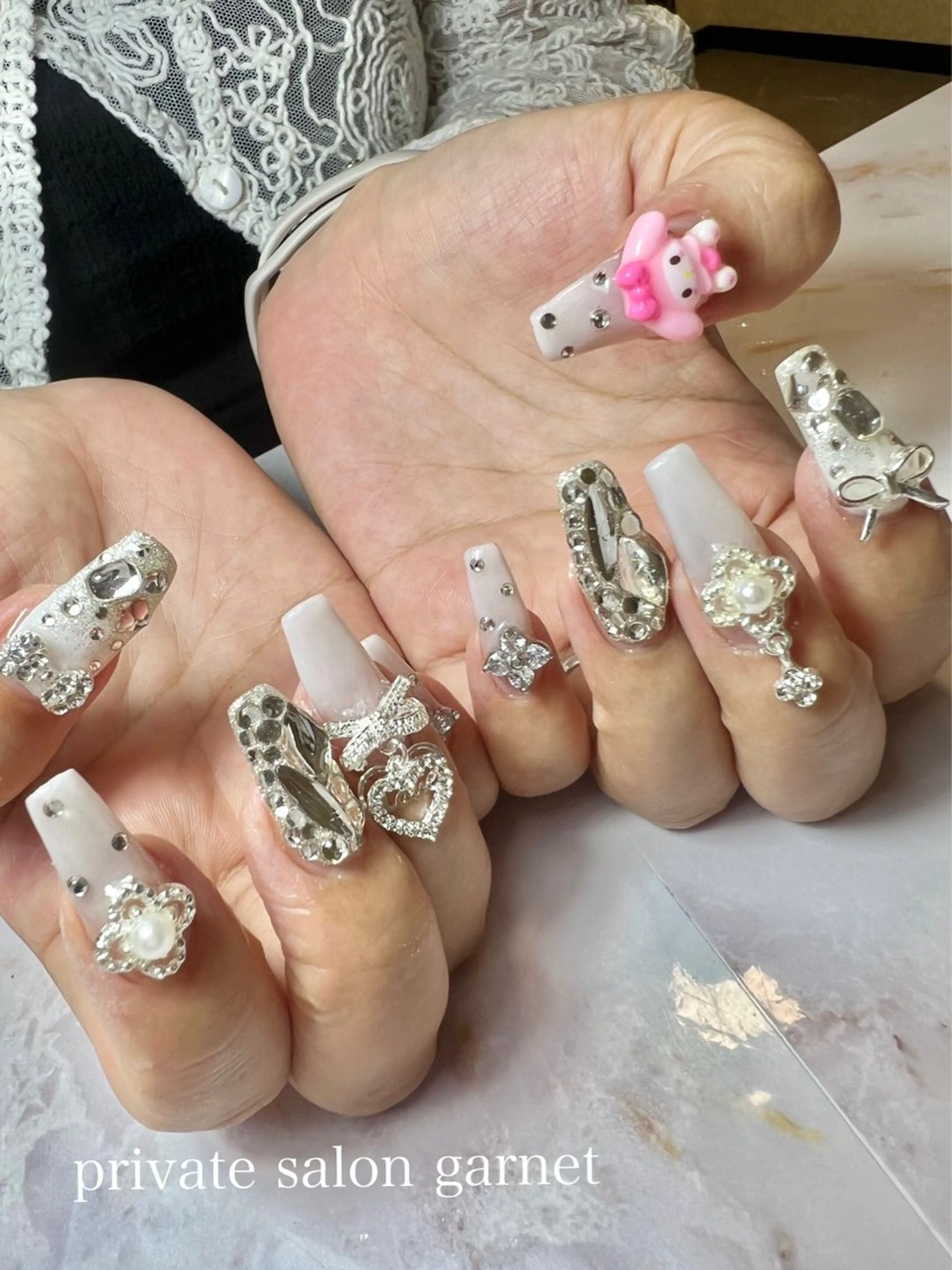 ネイル キラキラネイル ハンドネイル Garnet nailのネイルデザイン