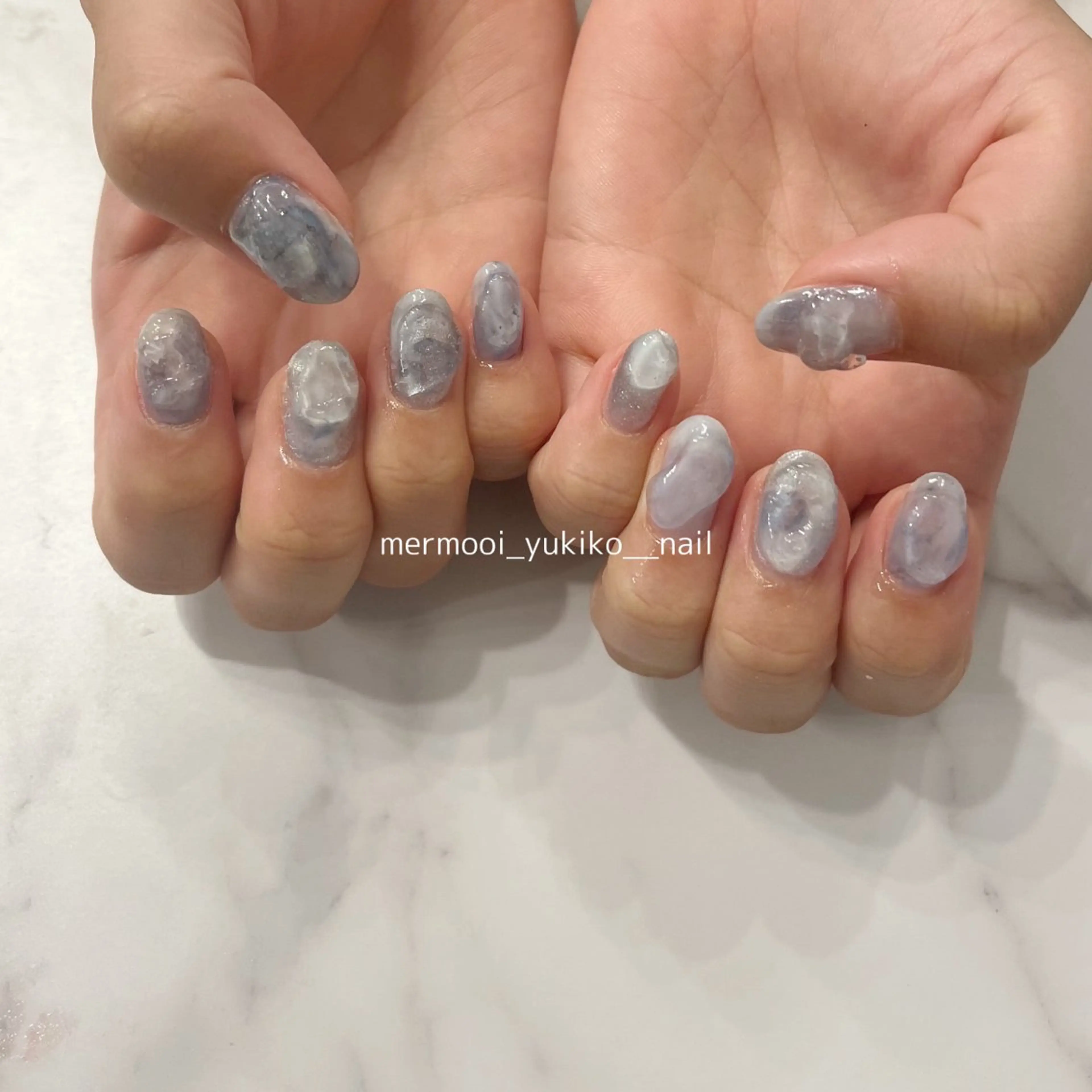 ネイル 氷ネイル・うるうるネイル マグネットネイル 持ち込み ニュアンスネイル ぷっくりネイル ハンドネイル melu所属・melu yukikoのネイルデザイン