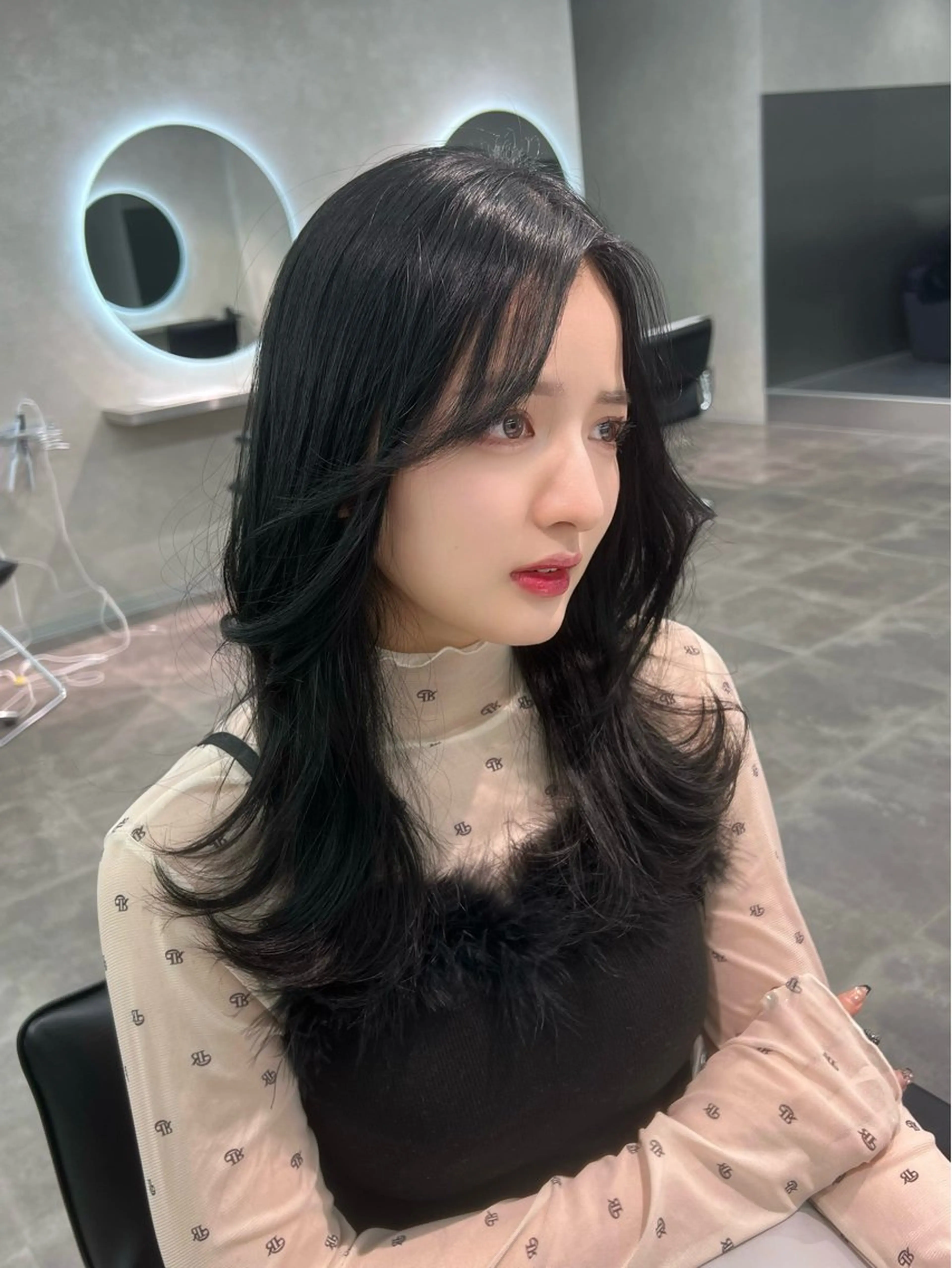 セミロング カラー カット ヘアカラー 韓国レイヤーカット 🇰🇷千葉のヘアスタイル