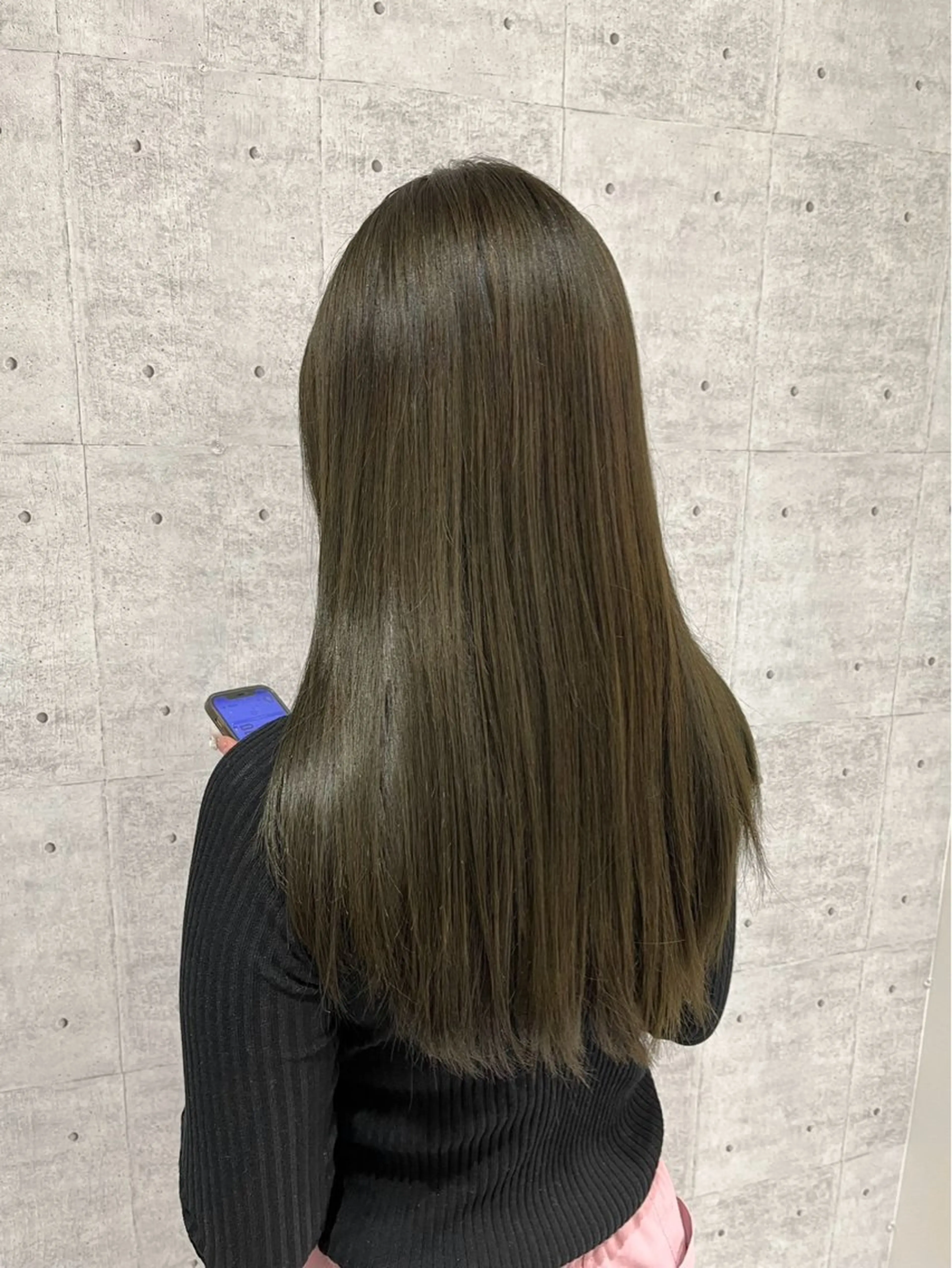 【🇰🇷韓国トレンド🇰🇷】ブリーチなし透明感カラー＋1stepトリートメント　寒色系カラー/オリーブ/グレージュの写真