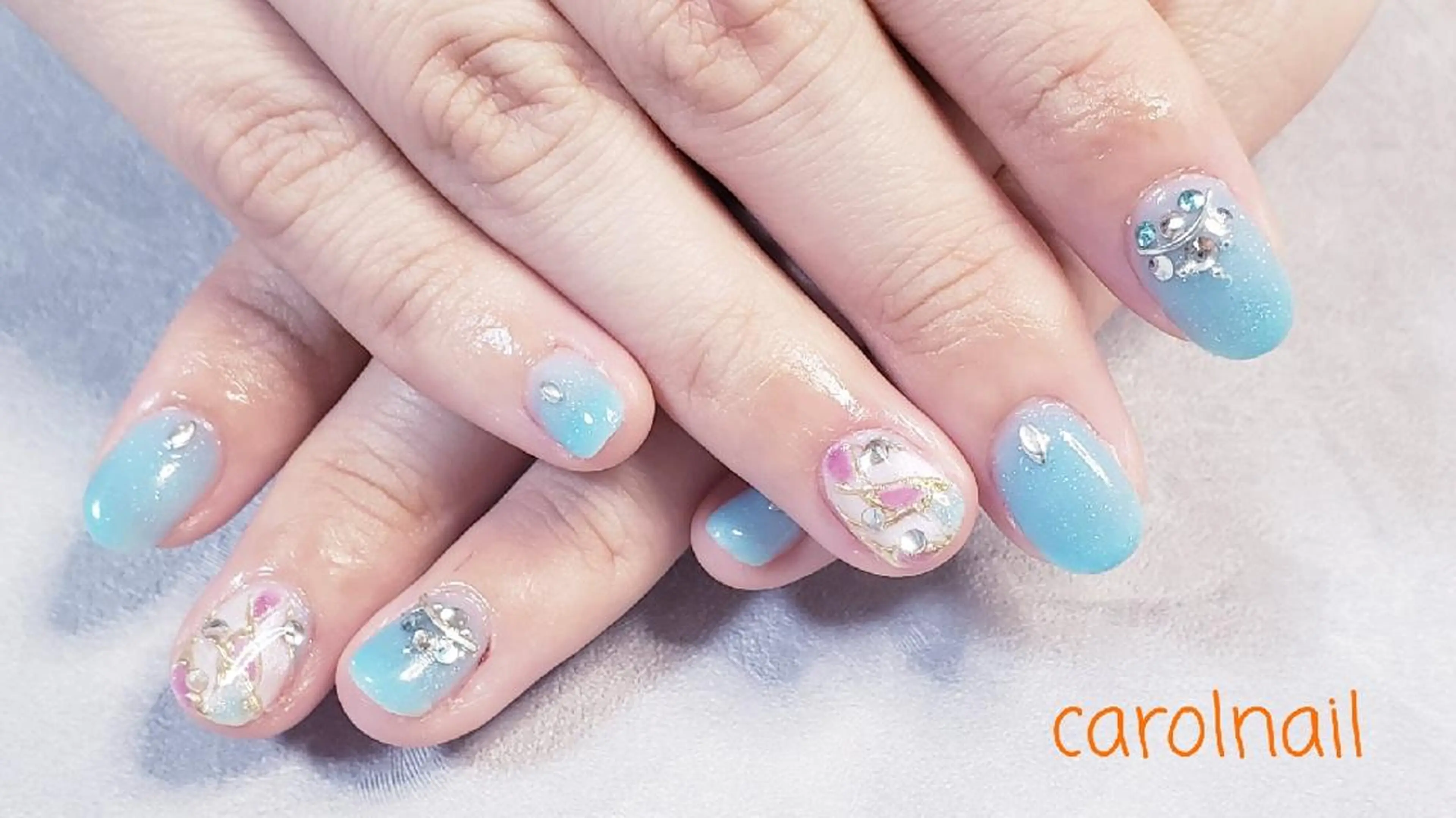 ネイル ブルー ハンドネイル carol nailのネイルデザイン