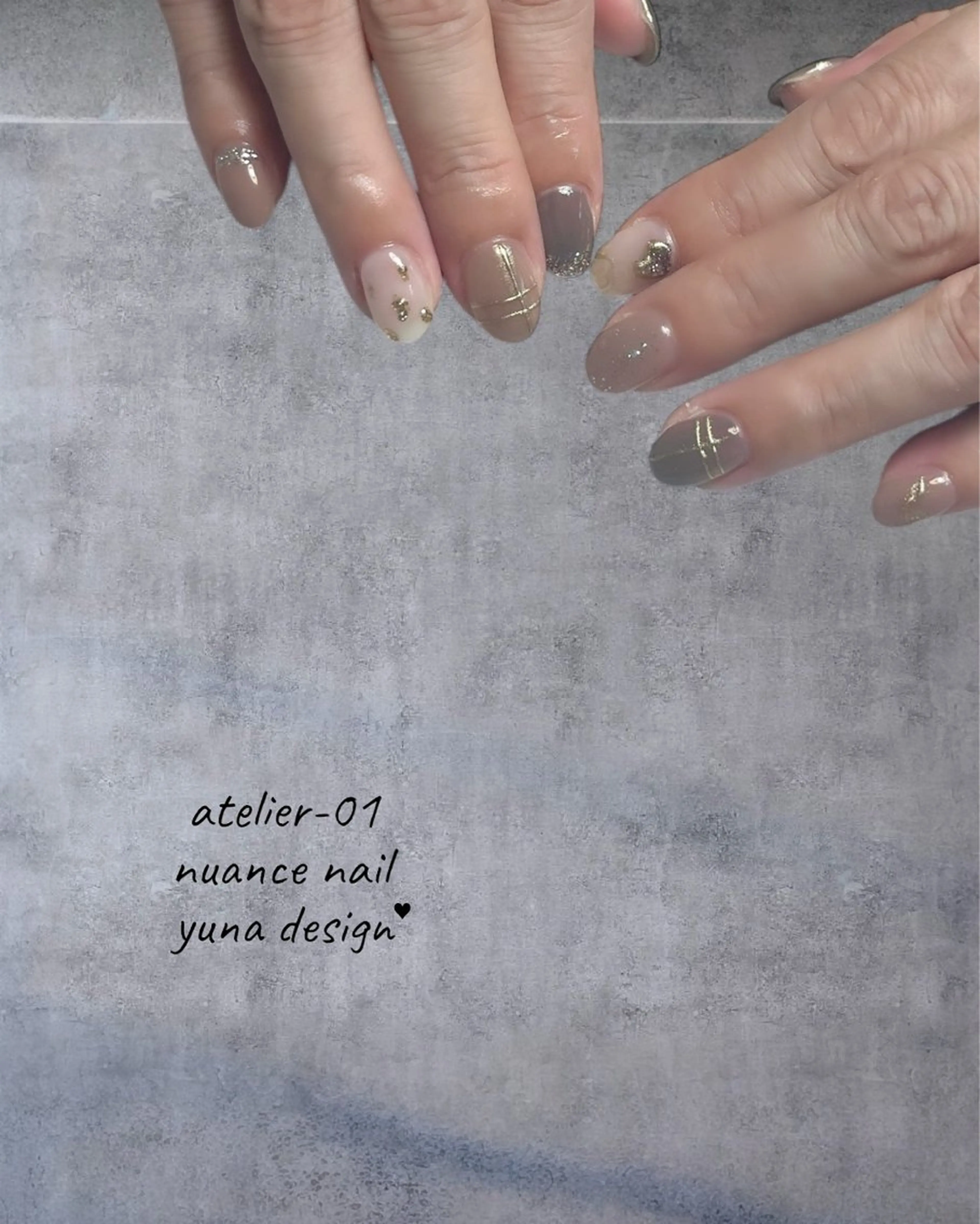 ネイル アートネイル ニュアンスネイル シンプルネイル ハンドネイル 🩵atelier- 01 優奈🩵のネイルデザイン