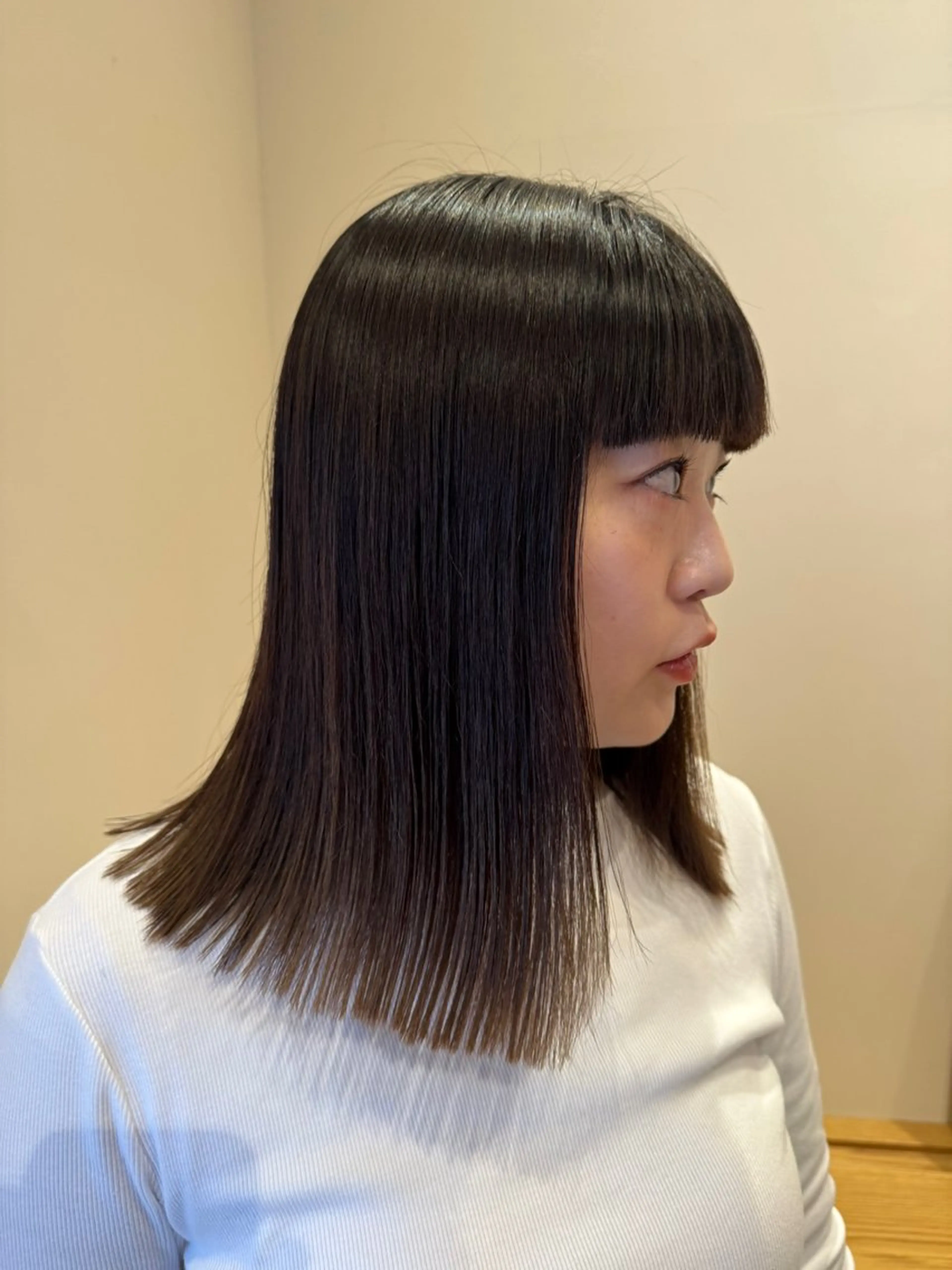 ミディアム パーマ ミディアムパーマ ストレートパーマ カット トリートメント ENIF　大島 芽生のヘアスタイル