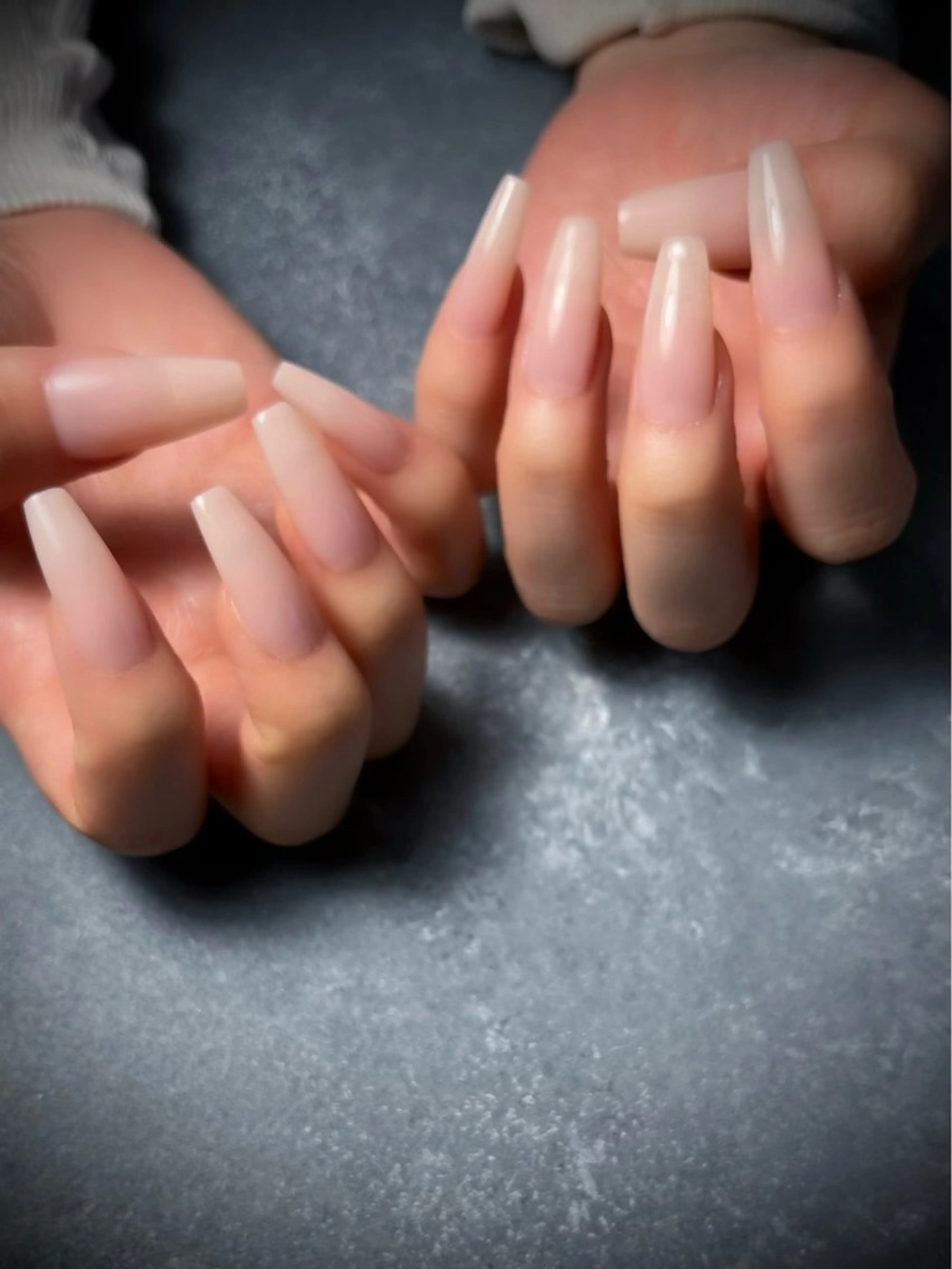 ネイル キラキラネイル マグネットネイル ワンカラーネイル スカルプネイル ワンホンネイル nine.🦋 YUKOのネイルデザイン