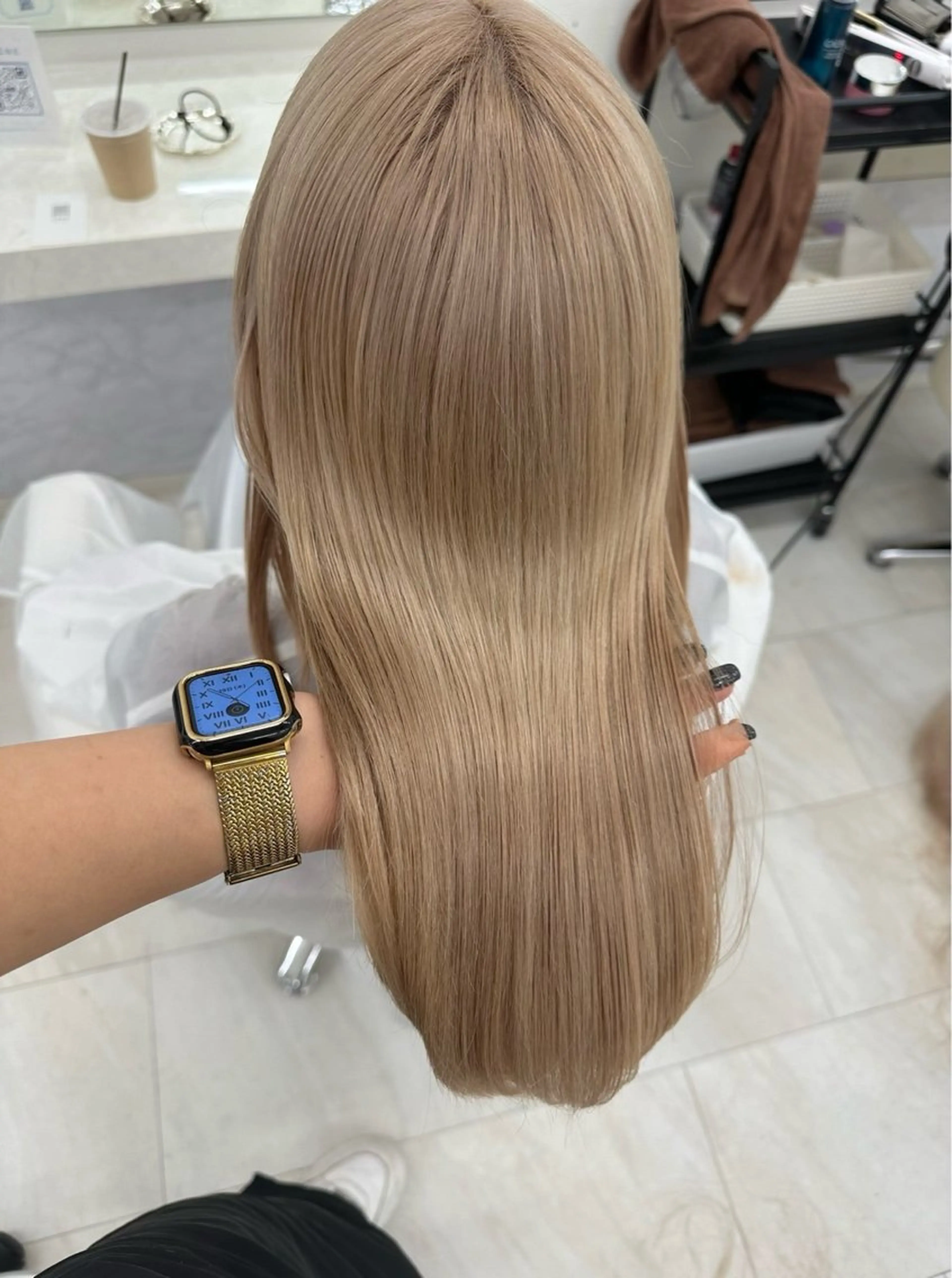 ロング カラー ヘアカラー トリートメント はな　ブリーチ ハイトーン/ 渋谷のヘアスタイル