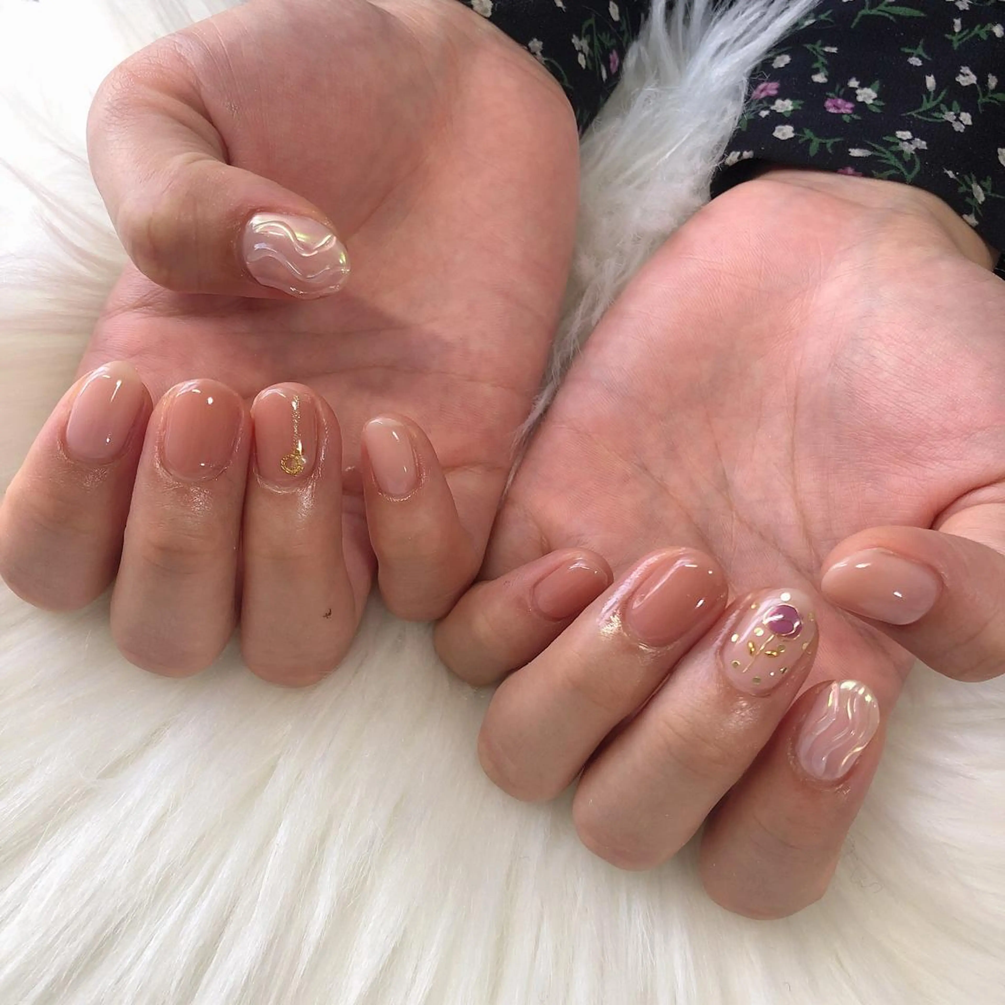 ネイル ハンドネイル 西岡 杏のネイルデザイン