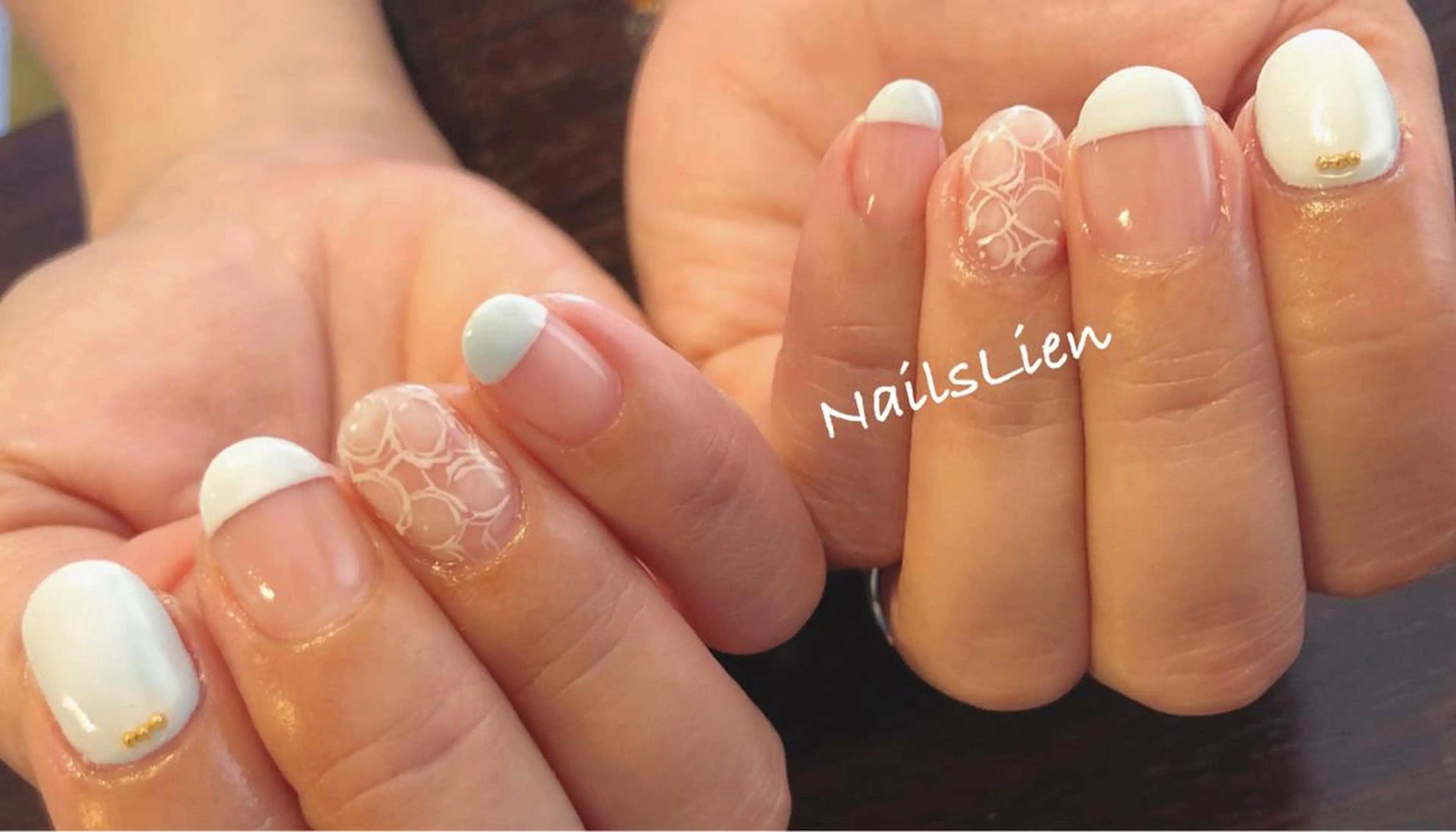 ネイル ブルー フラワーネイル 夏ネイル 凛 リンのネイルデザイン