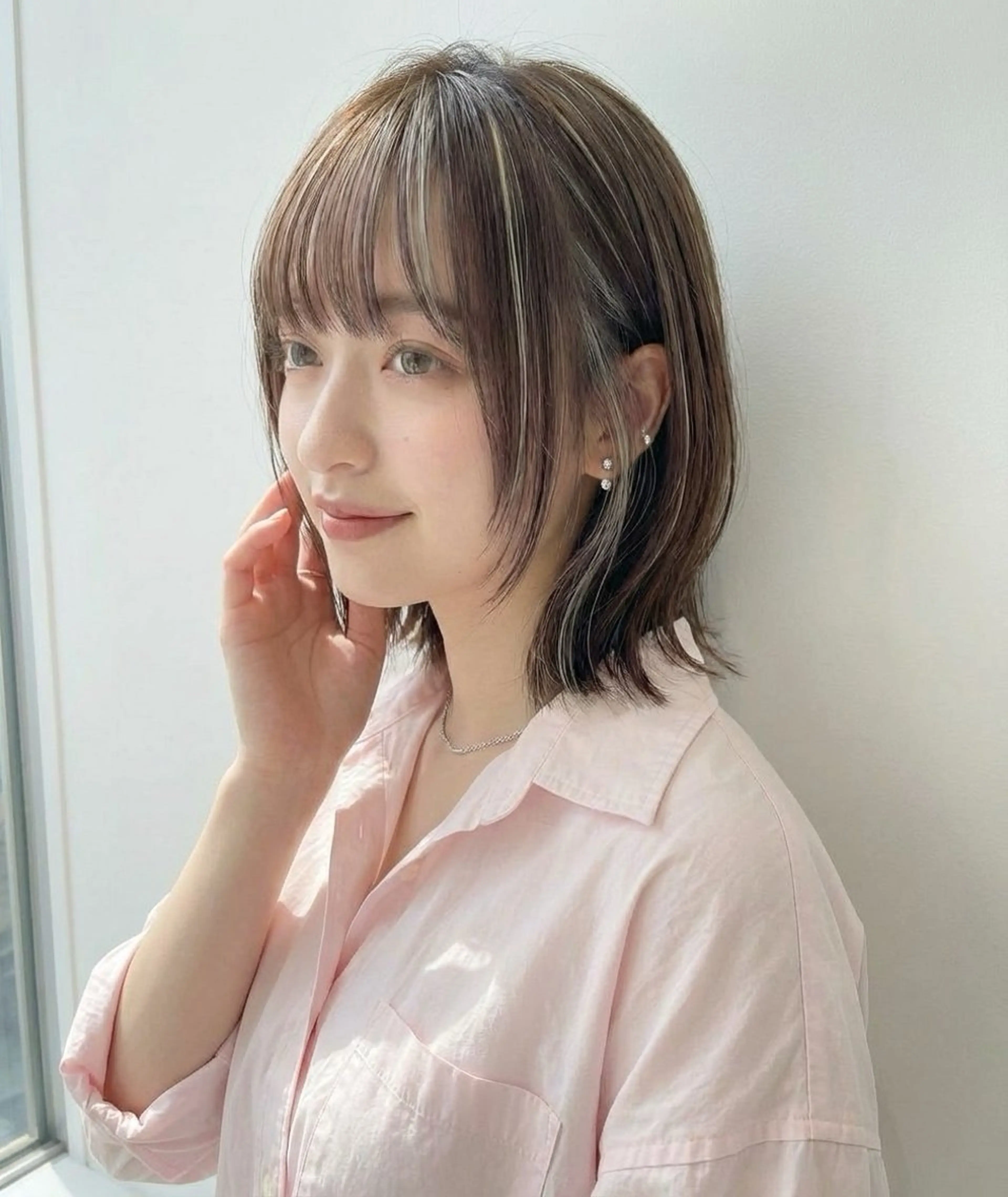 ミディアム カラー ハイライトカラー ハイライト トリートメント ヘアカラー 白髪ぼかし/清水 和馬のヘアスタイル