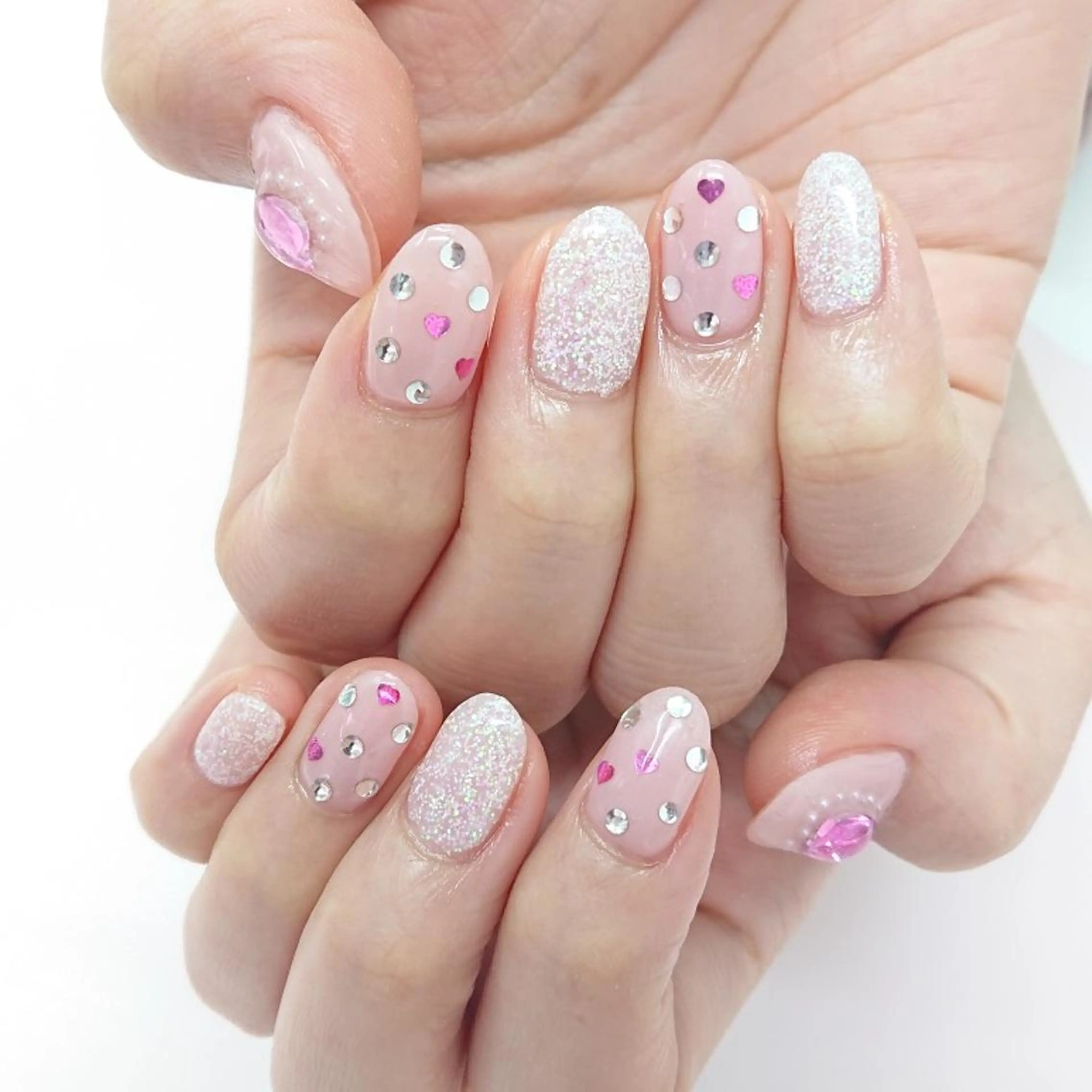 ネイル ジェルネイル ソフトジェル トミーワイネイル所属・トミー ワイのネイルデザイン