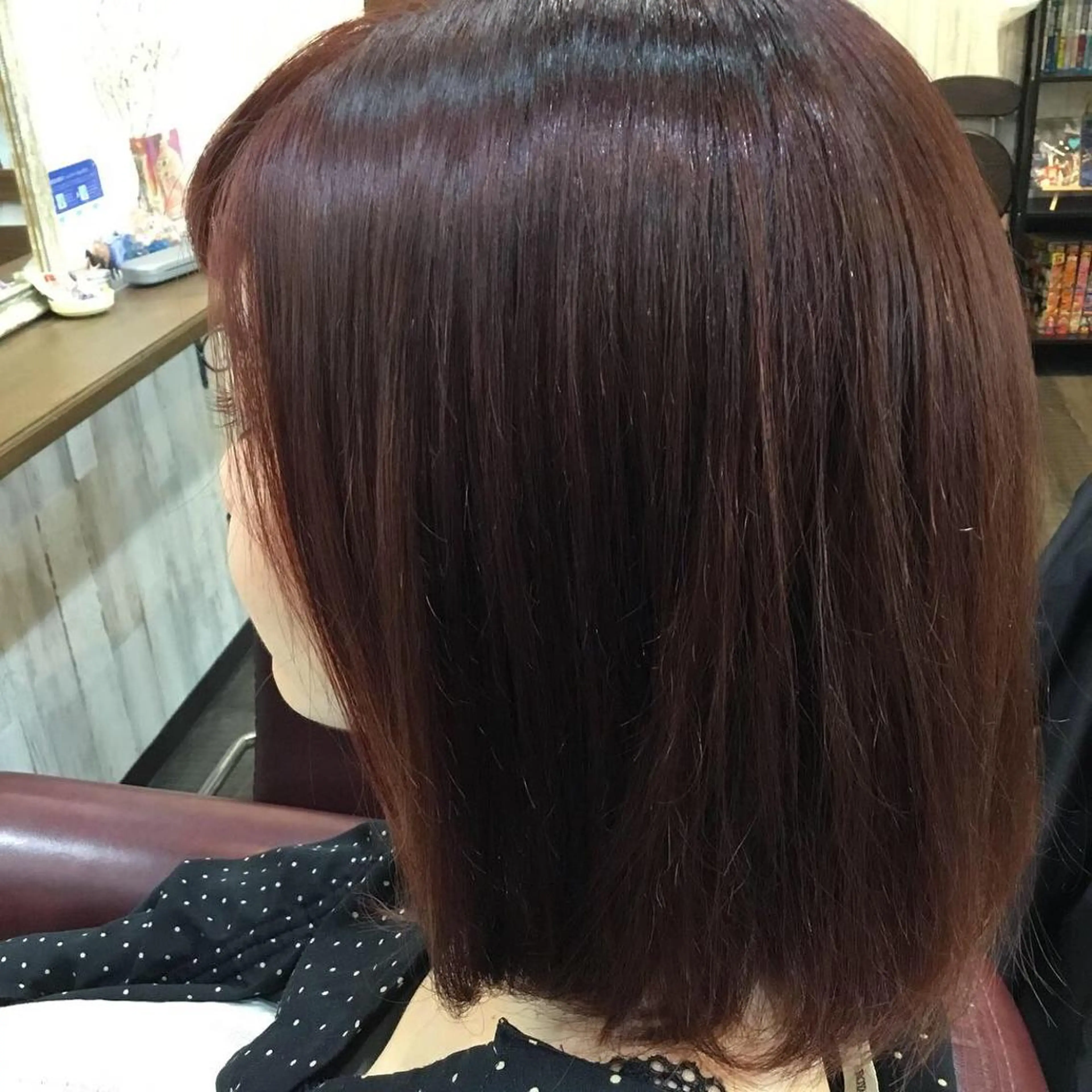 ミディアム カラー embrace エンブレイスのヘアスタイル