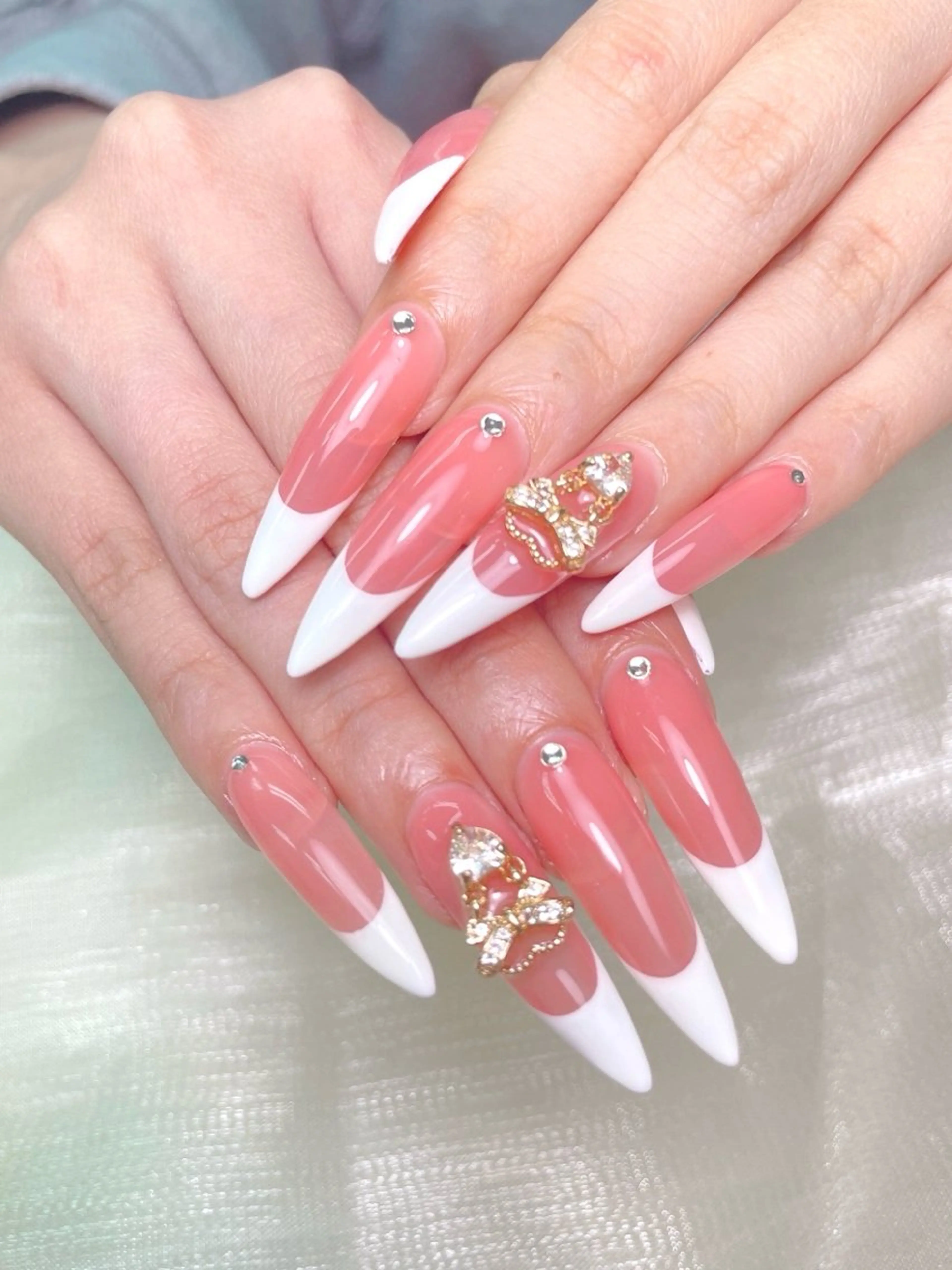 ネイル lucky nail 歌舞伎町のネイルデザイン