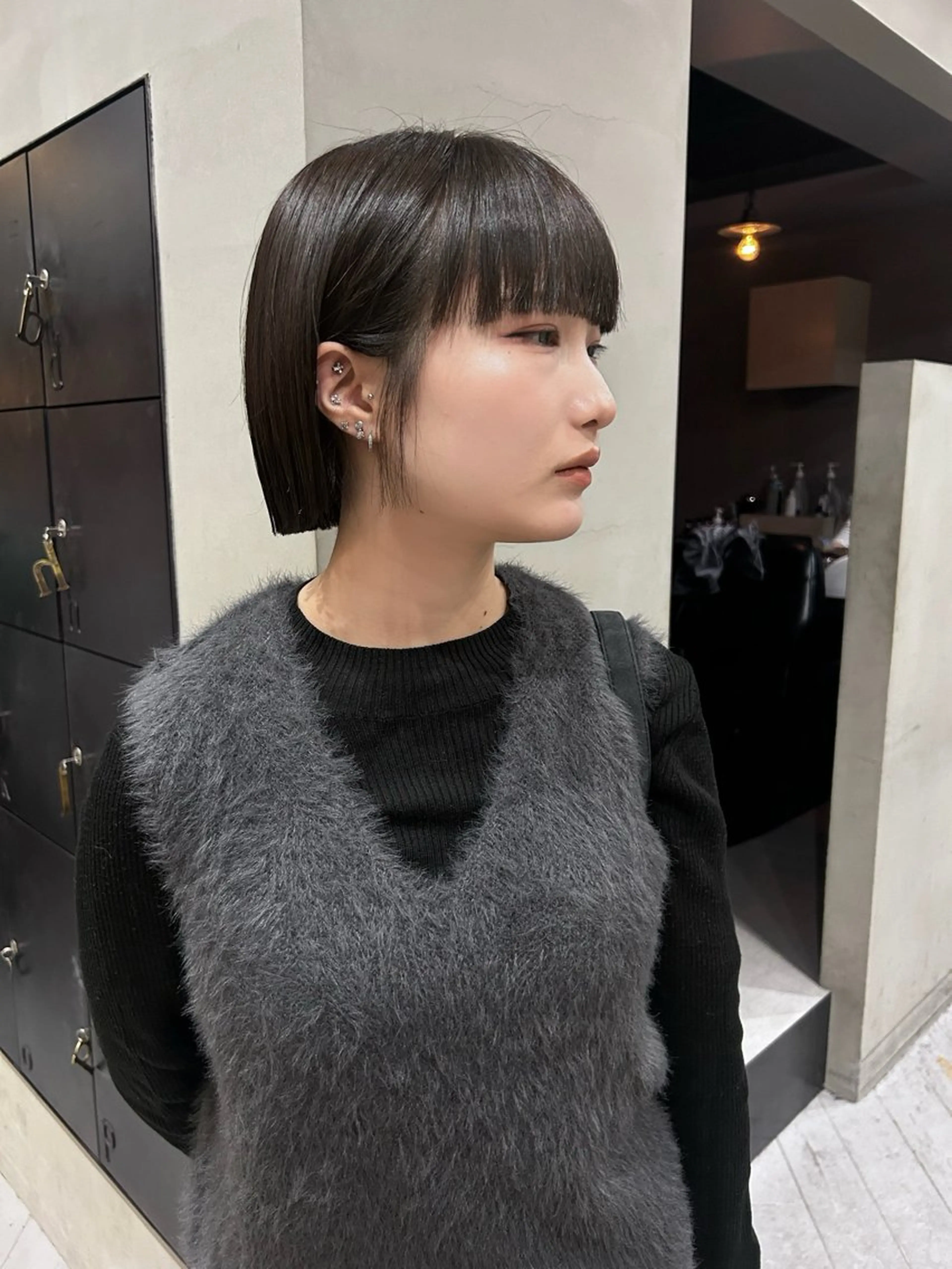 ミディアム カット kyoka/レイヤー /ハッシュカットのヘアスタイル