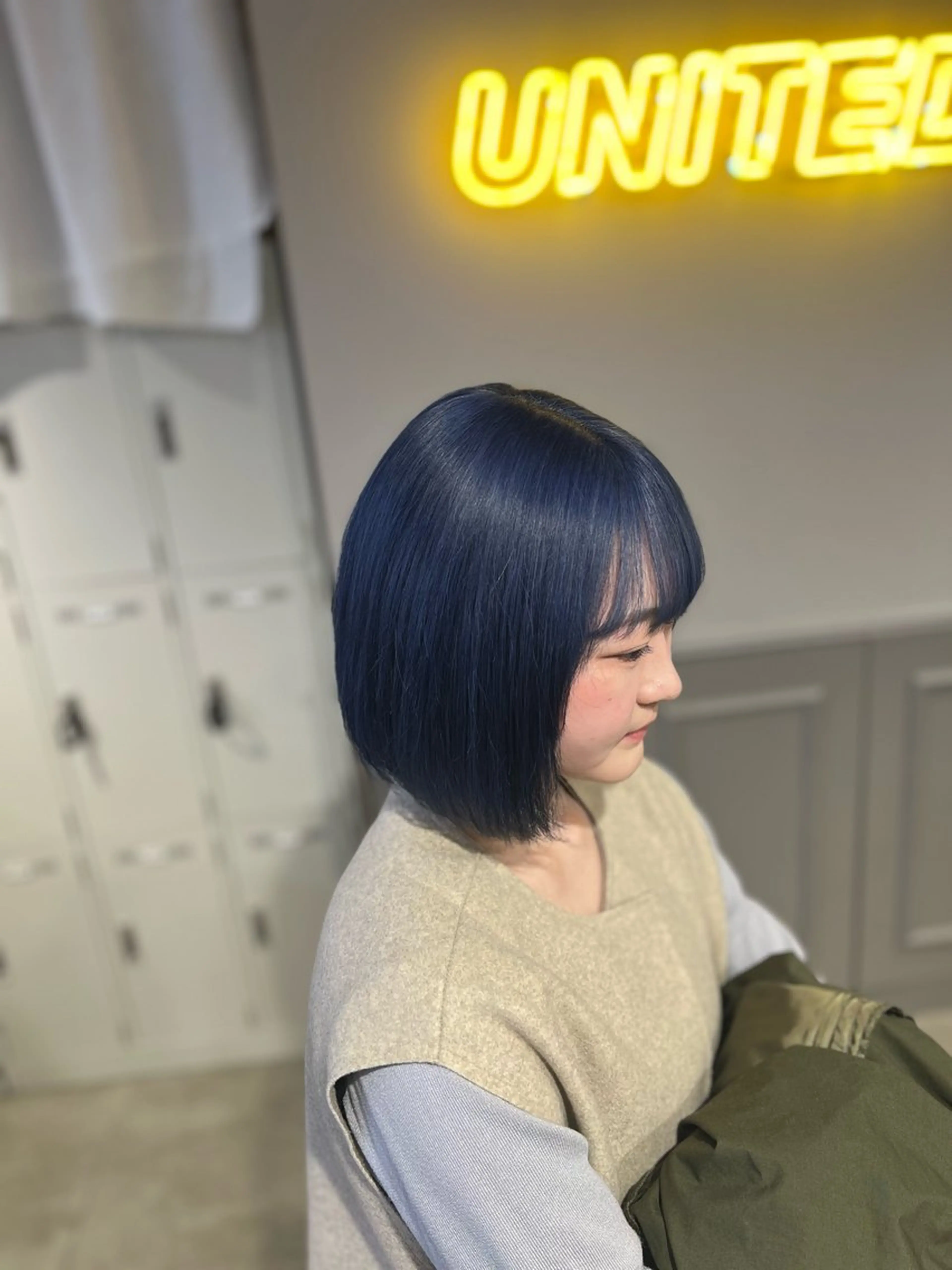 セミロング カラー ヘアカラー 韓国レイヤーカット /REIのヘアスタイル