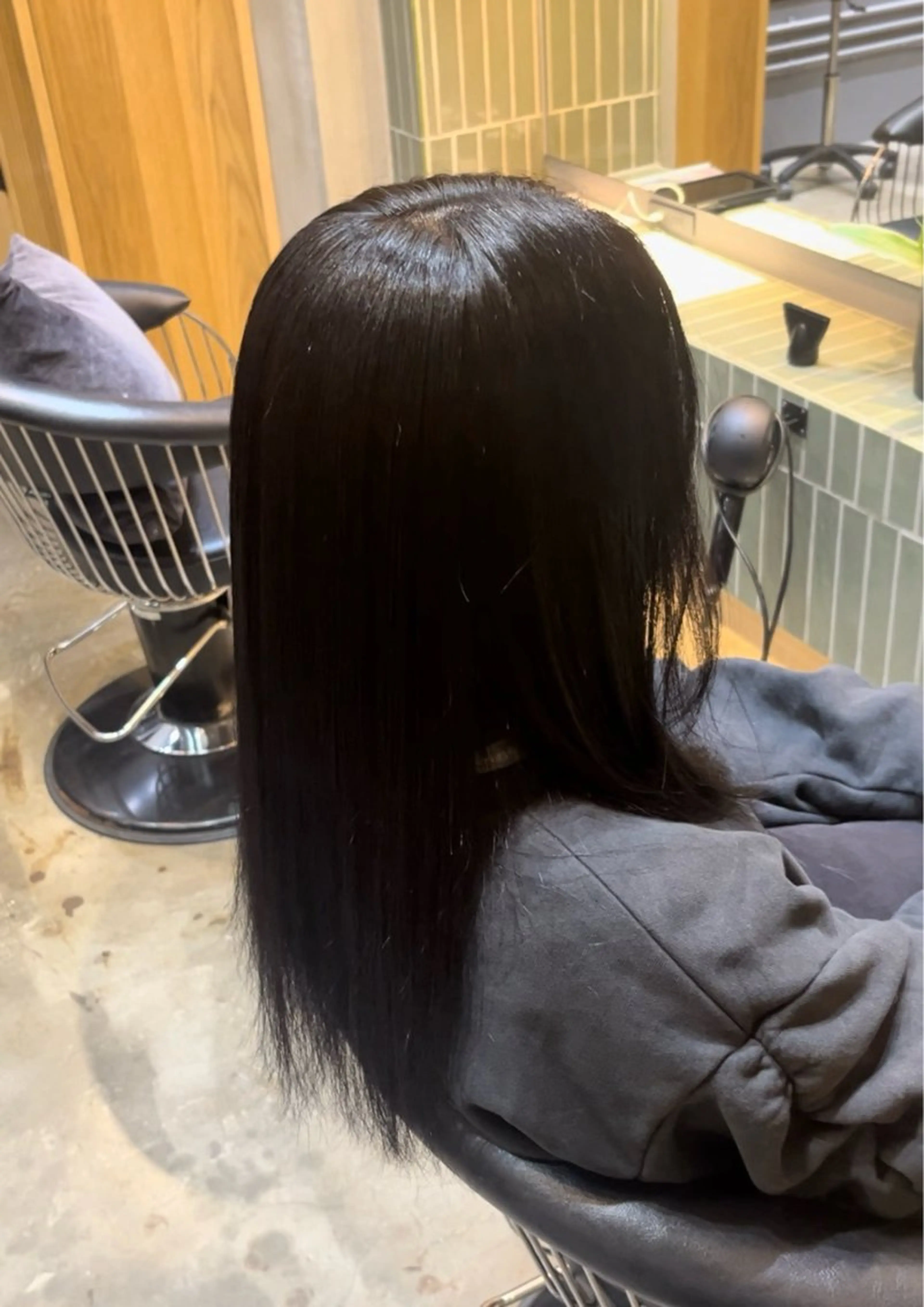 カラー Reve by Lond仙台所属・カットモデル無料 8000円ハイトーンのヘアスタイル