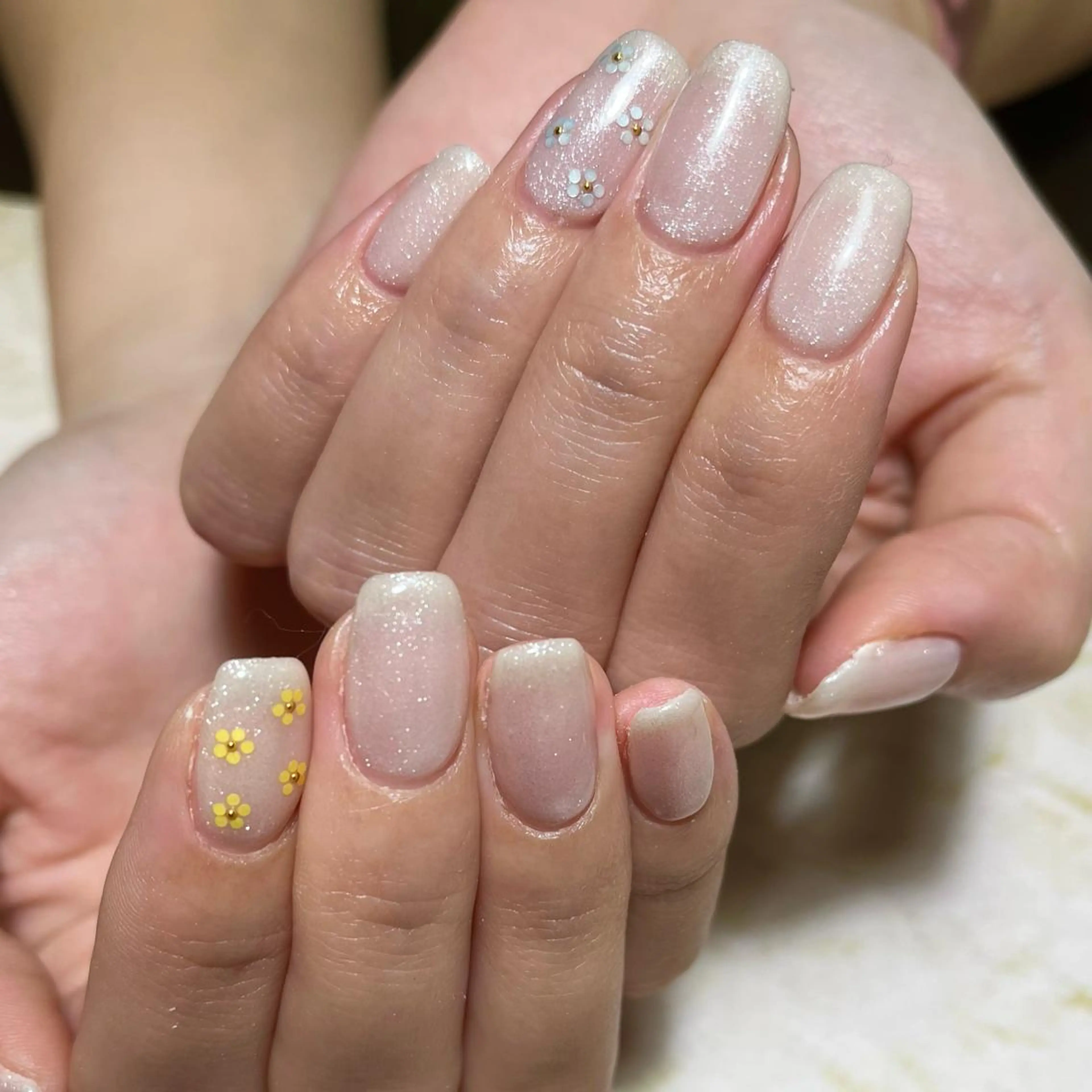 シンプルアートネイル（アート2本）💅🏻オフあり⚠️4月以前よりこちらのメニューでご予約していた方のみ。の写真
