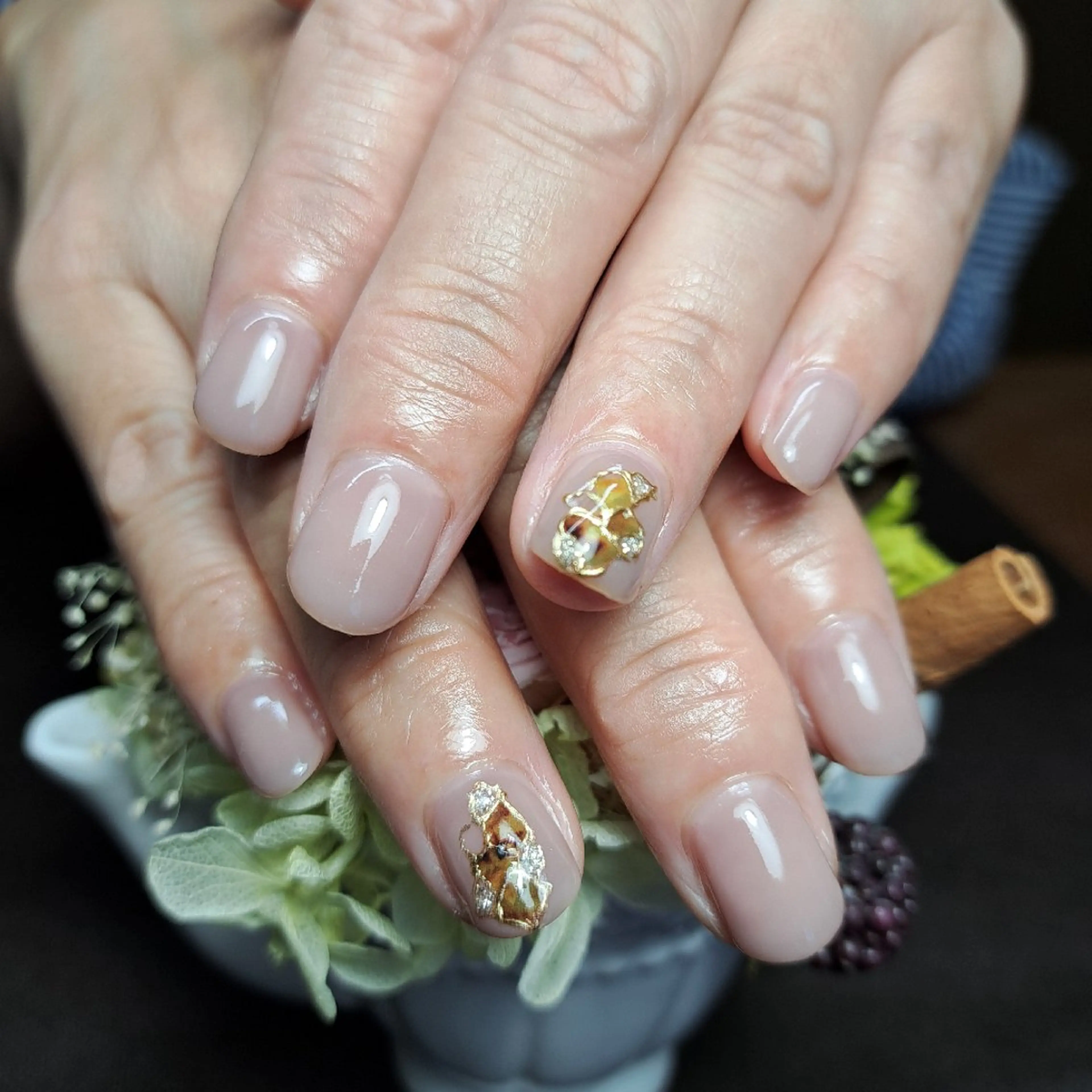 ネイル べっ甲ネイル オフィスネイル シンプルネイル HAYASHI  Nのネイルデザイン