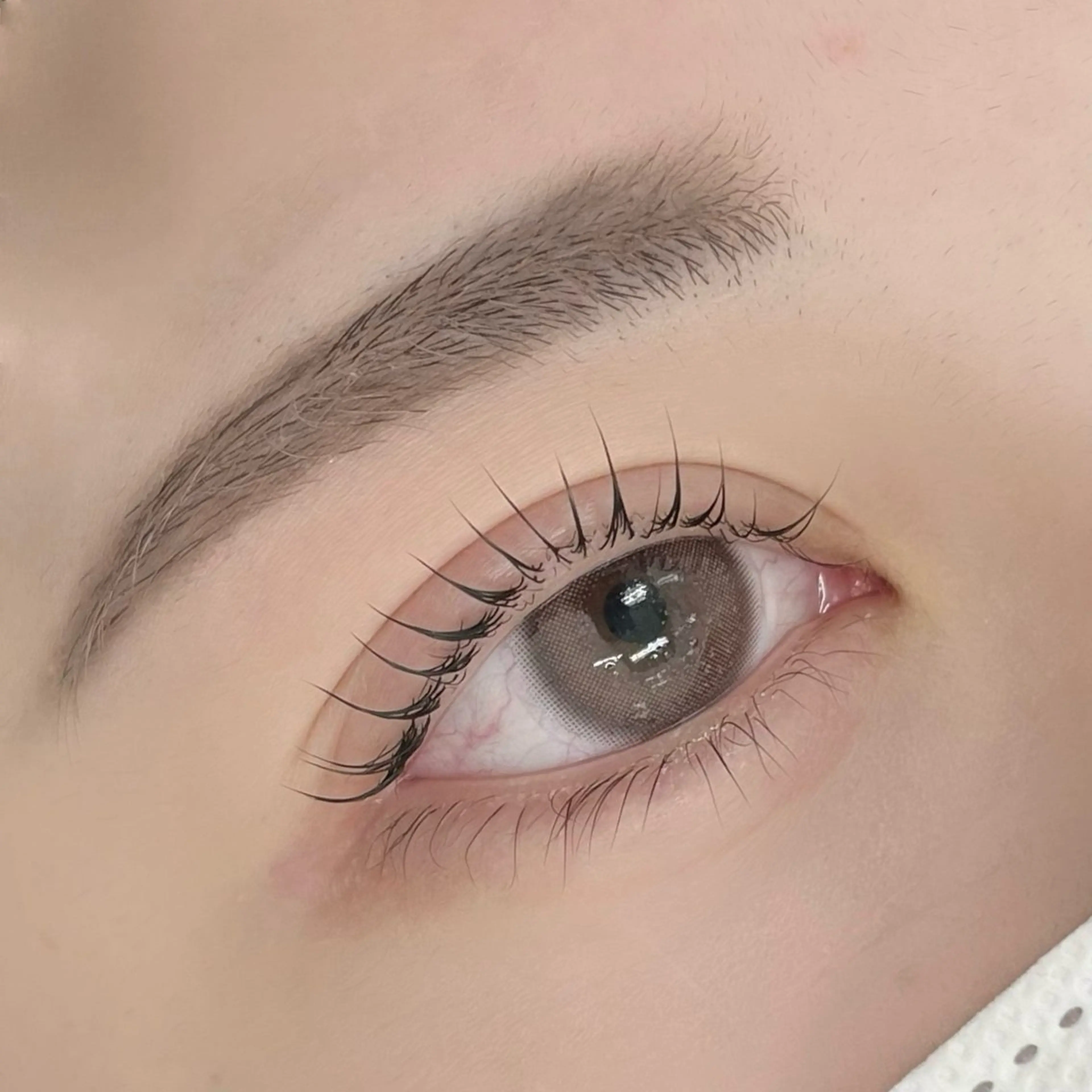 マツエク・マツパ fors 梅田所属・saki 束感まつ毛/ 大阪のマツエク・マツパデザイン