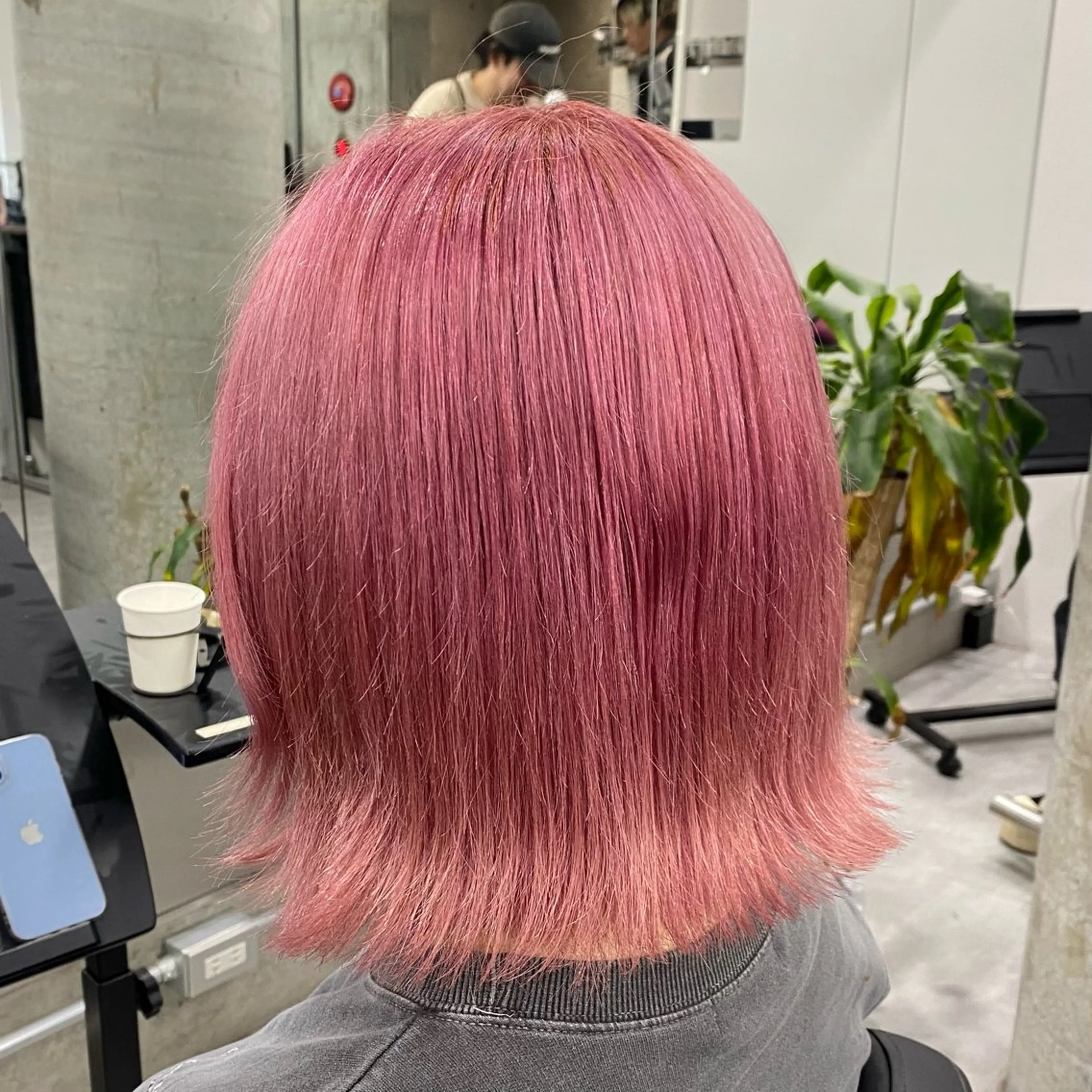 ミディアム カラー ヘアカラー Welring hair salon所属・Runa/大人 かわいいハイトーンのヘアスタイル