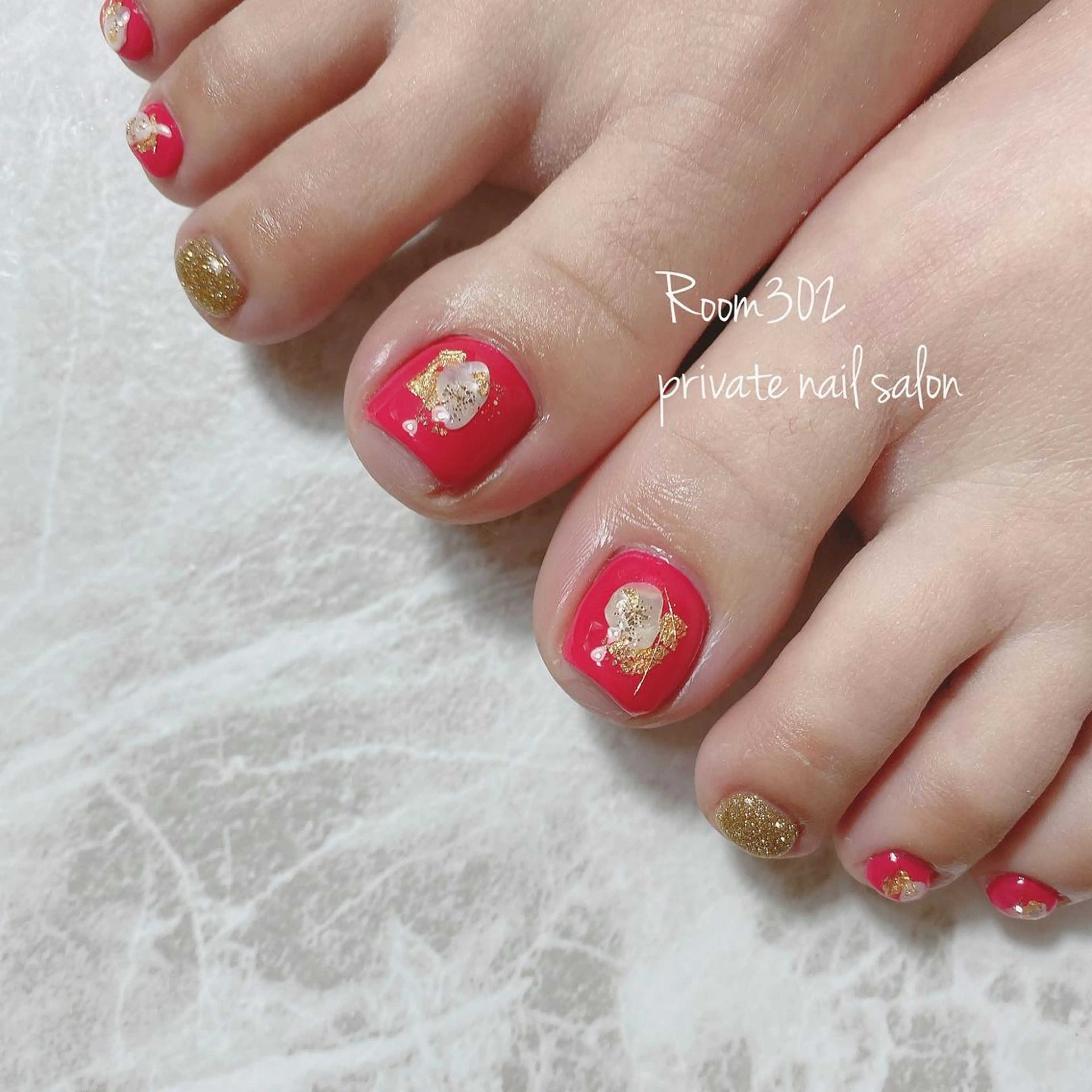 ネイル フットネイル Room 302のネイルデザイン