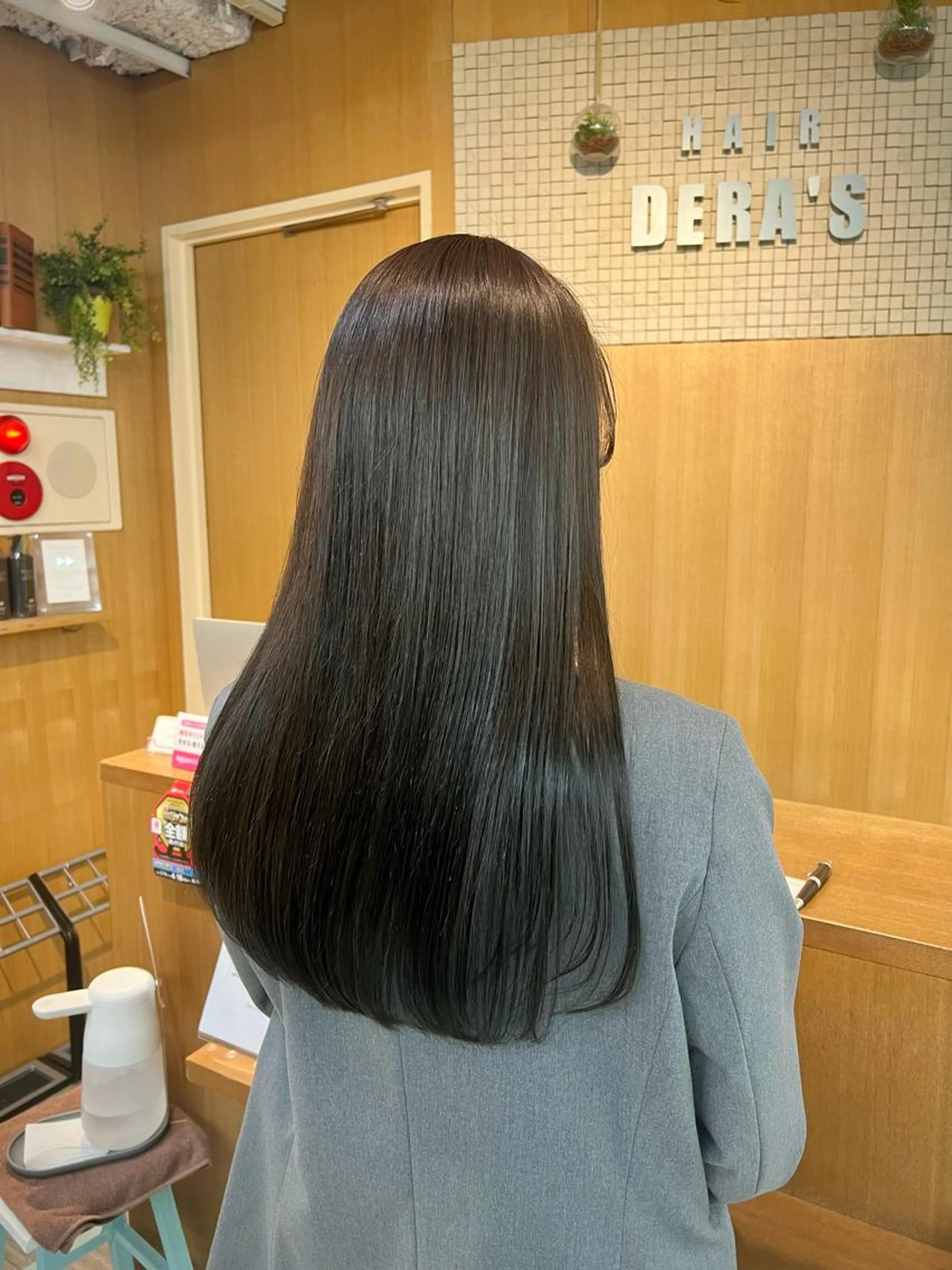 イルミナカラー+酸性ストレート+TOKIOトリートメントの写真