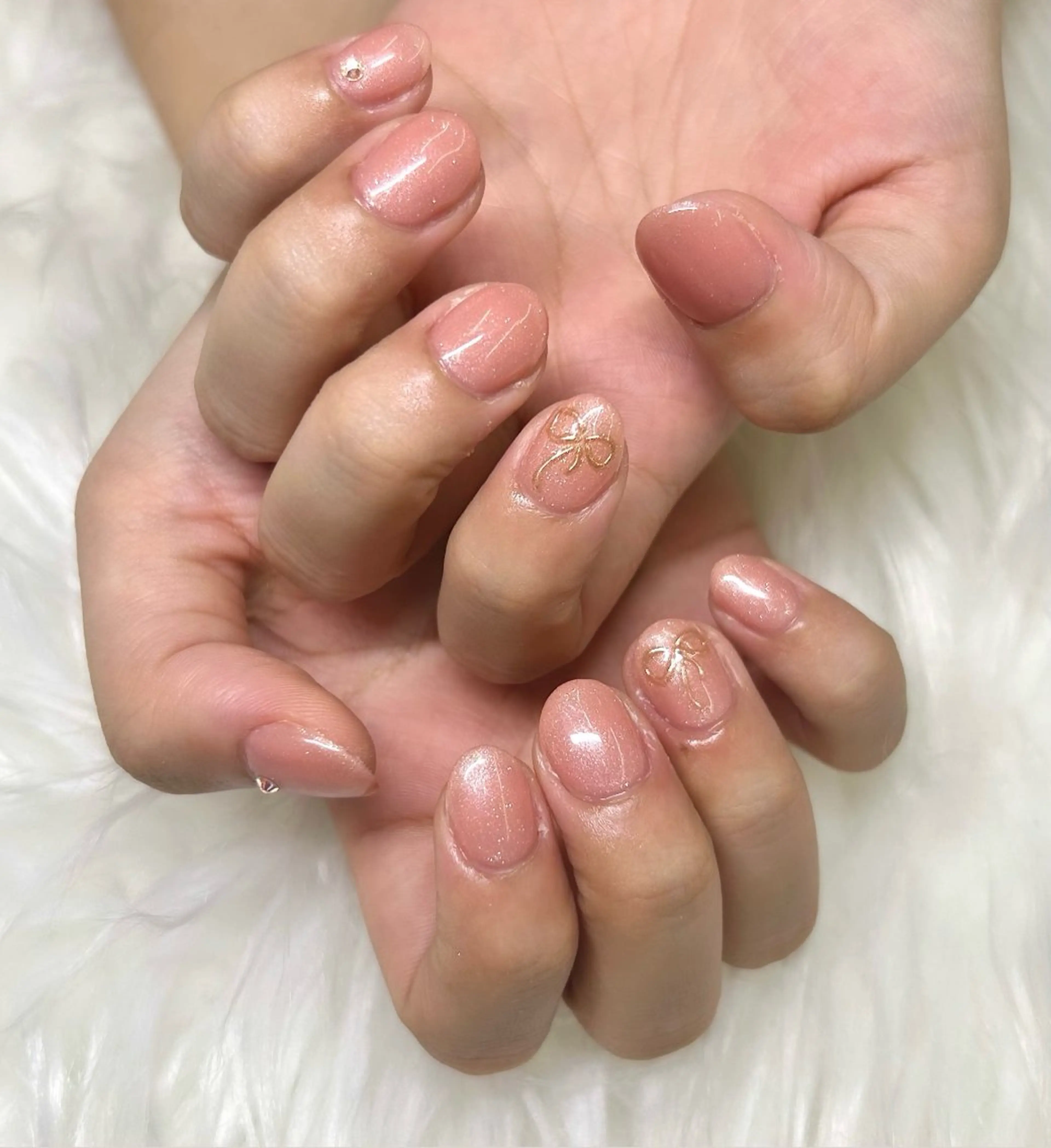 ネイル ストーンネイル Bianca 浦和西口　山邊のネイルデザイン