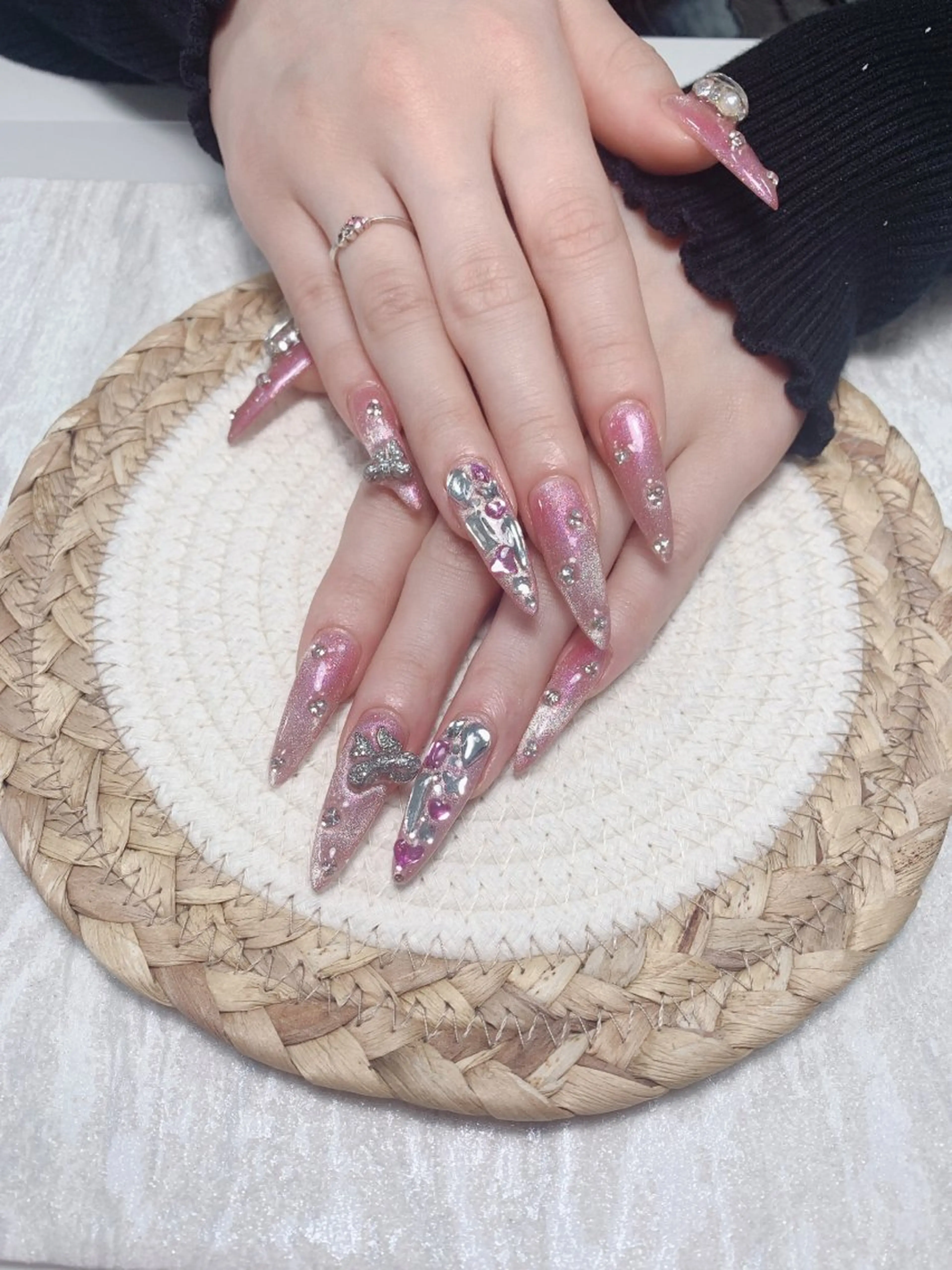 ネイル uuネイルサロン所属・uu ネイルサロン関内🌼のネイルデザイン