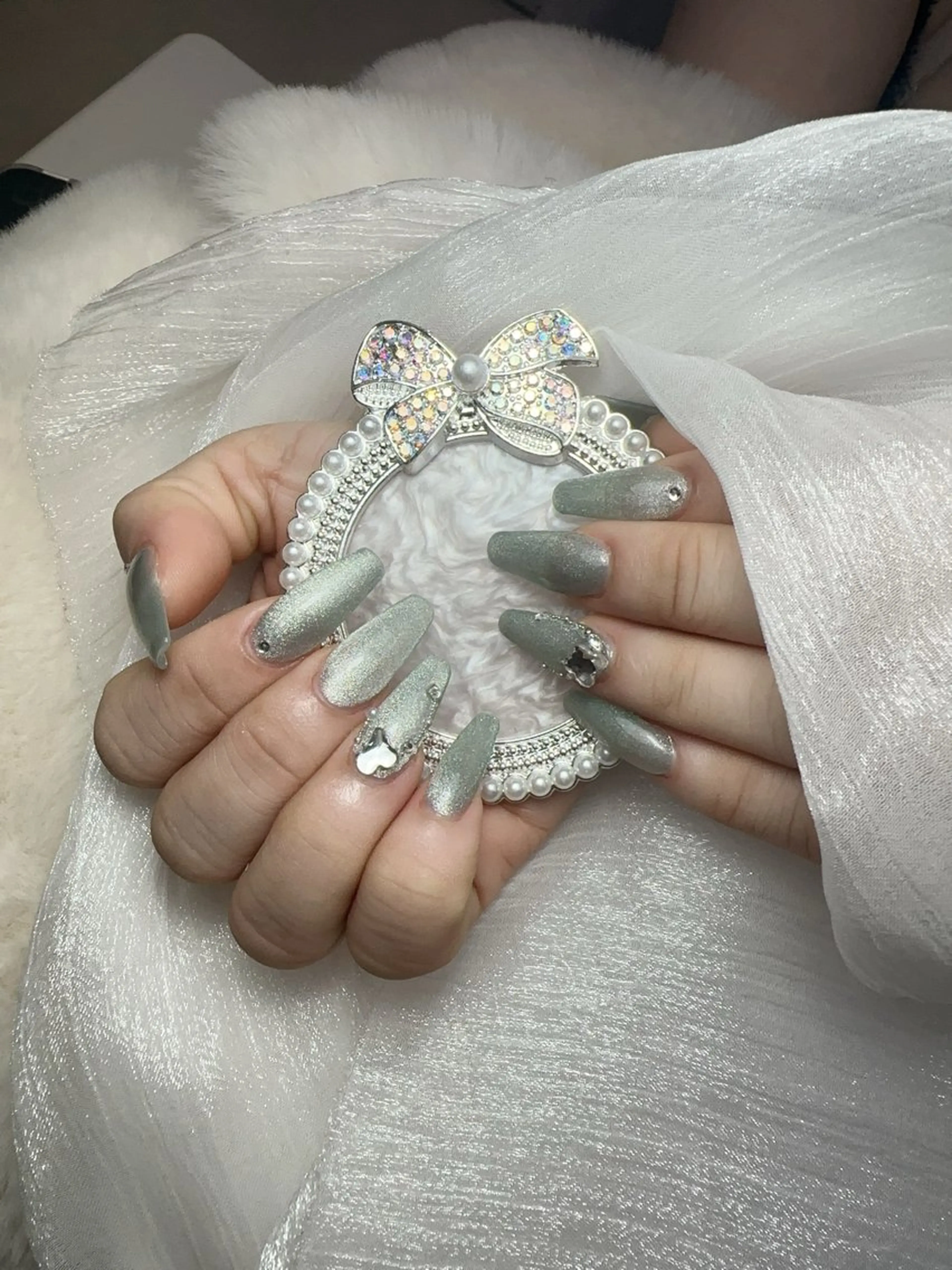 ネイル エピフィラム所属・グエン ミーのネイルデザイン