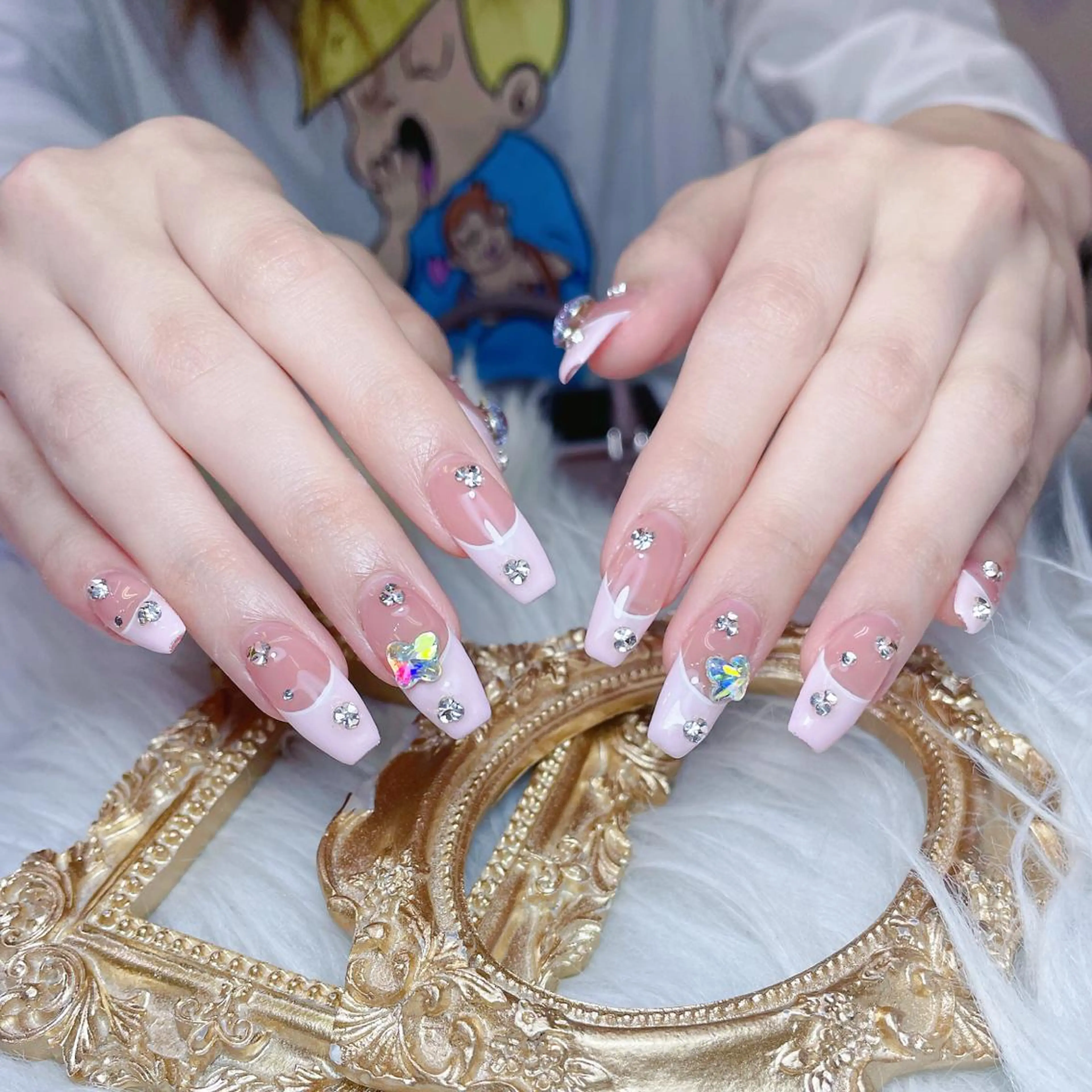 ネイル フレンチネイル ハート 韓国ネイル ミラーネイル リボン ハンドネイル Melody Nail所属・Melody  3D/スカルプ専門店のネイルデザイン