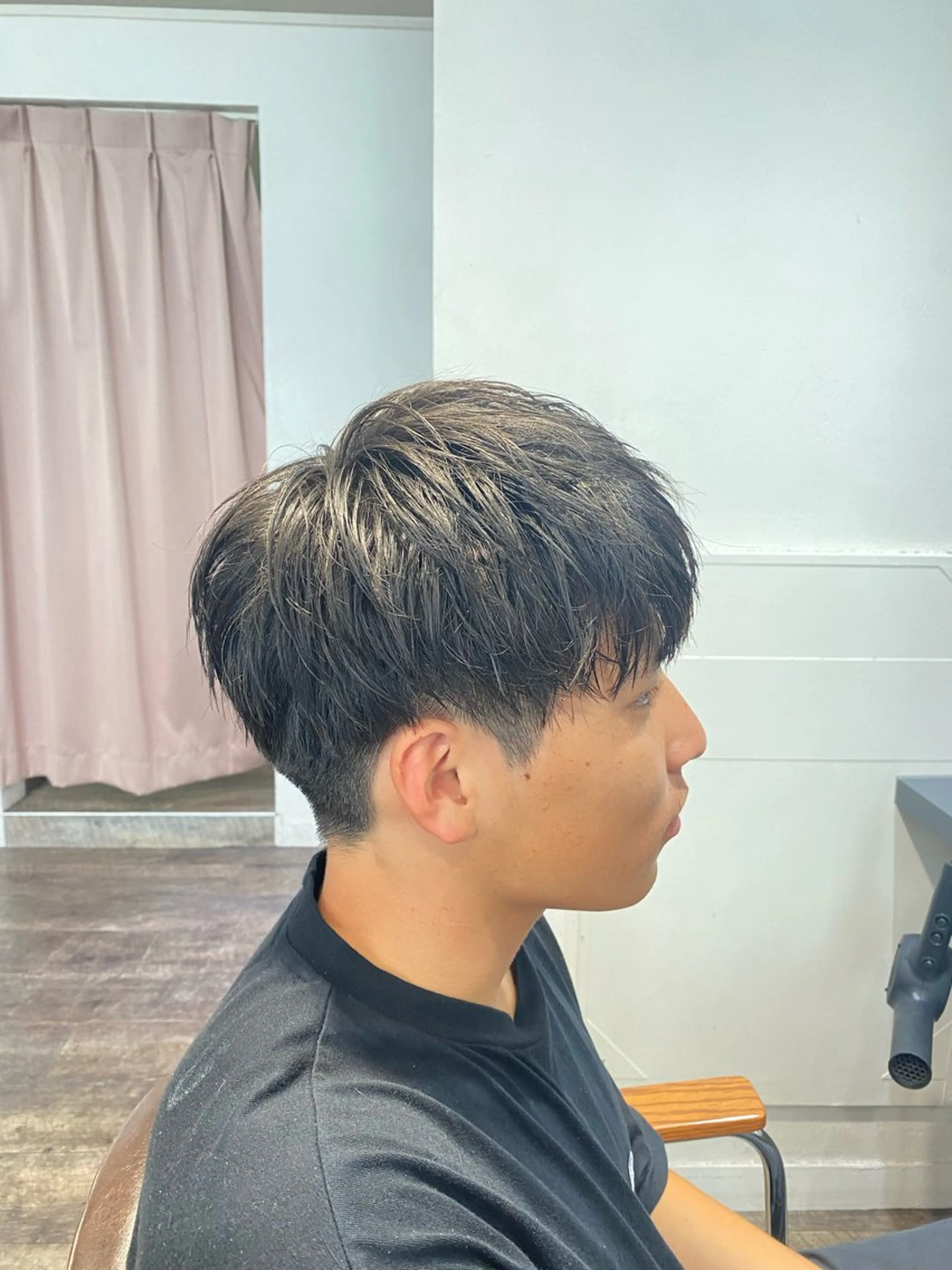 ショート メンズ カット 江﨑 翔のヘアスタイル