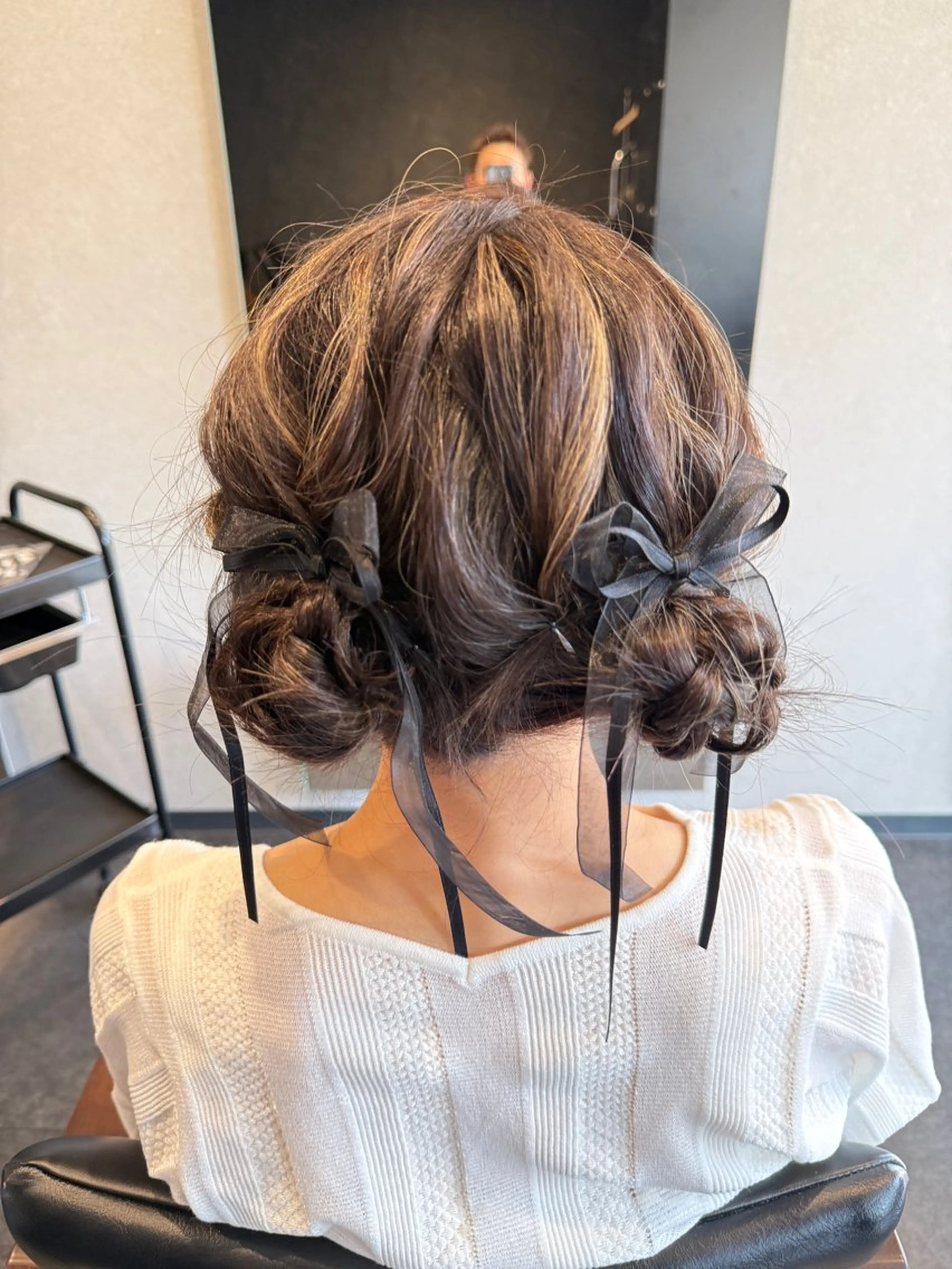 ミディアム お団子ヘア 髪質改善⚡️カラー 🍀武久 誠🍀のヘアスタイル