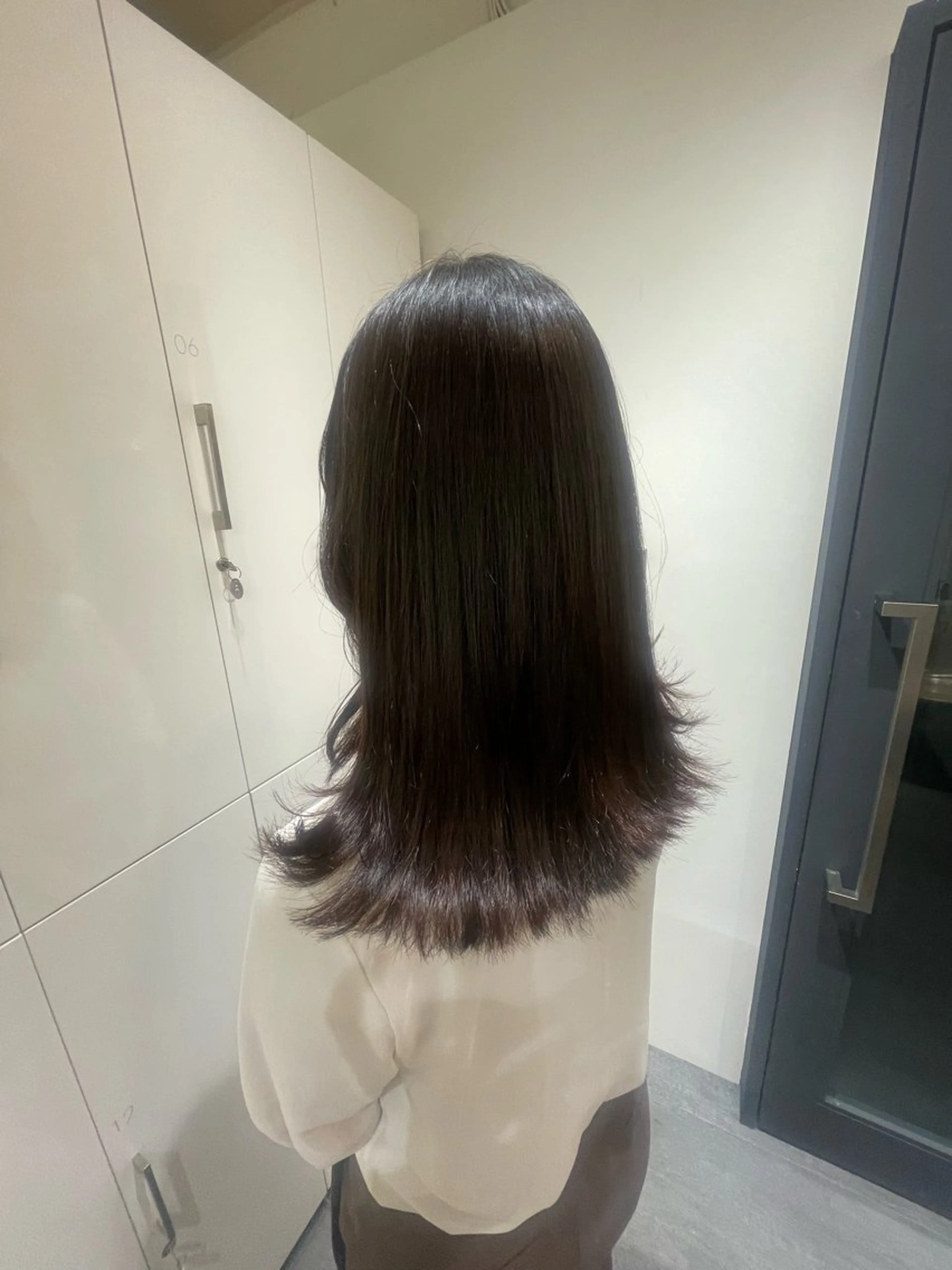 ロング カット ヘアカラー トリートメント 赤み無し柔らかカラー 【梅田】madokaのヘアスタイル