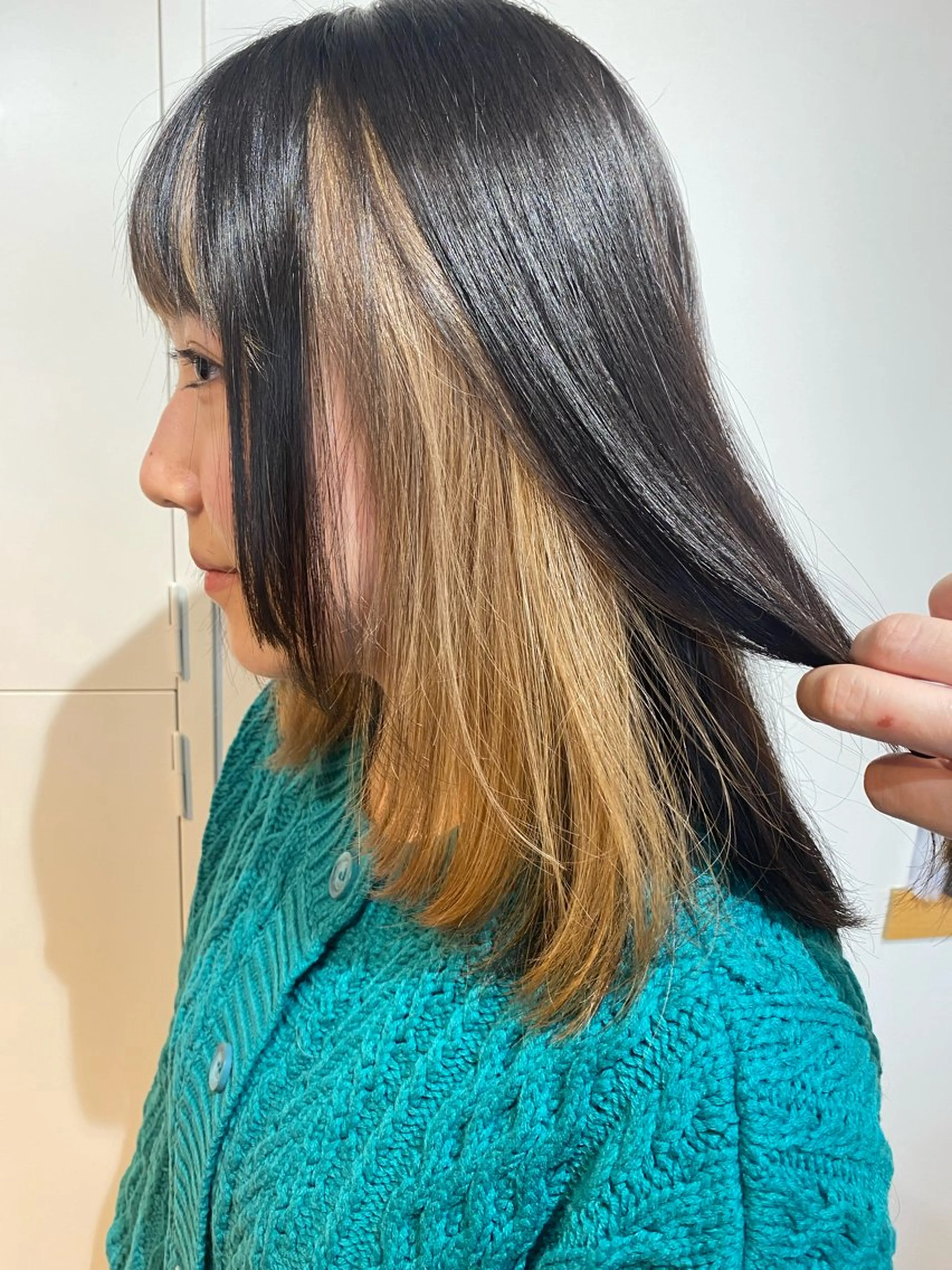 セミロング カラー N゚秋田店【副店長】 aiのヘアスタイル