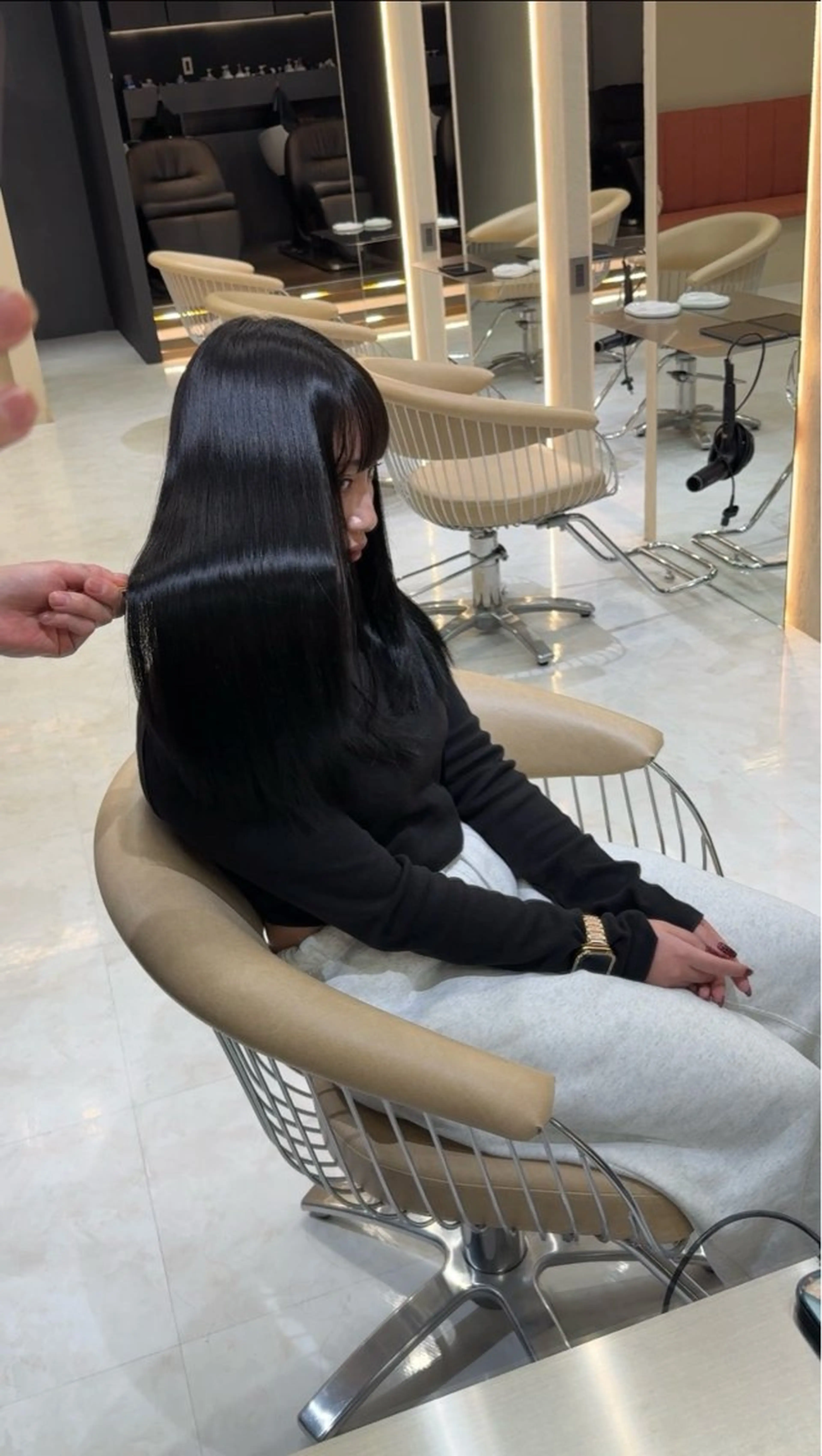 セミロング 髪質改善 トリートメント カット ヘアカラー トリートメント 銀座/髪質改善カラー 酸性ストレート🍎のヘアスタイル