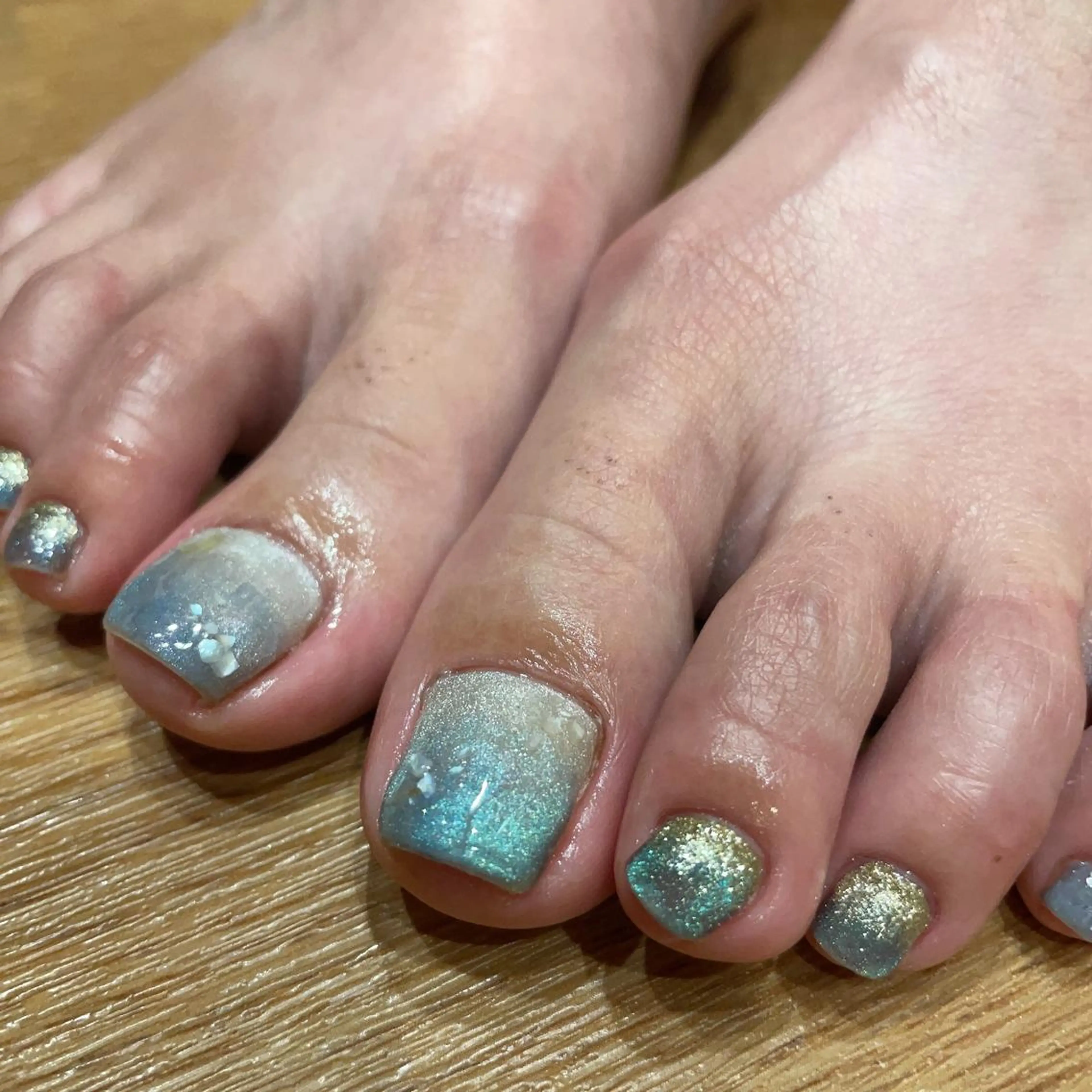 ネイル フットネイル 持ち込み liberté所属・liberté🫧 新小岩のネイルデザイン