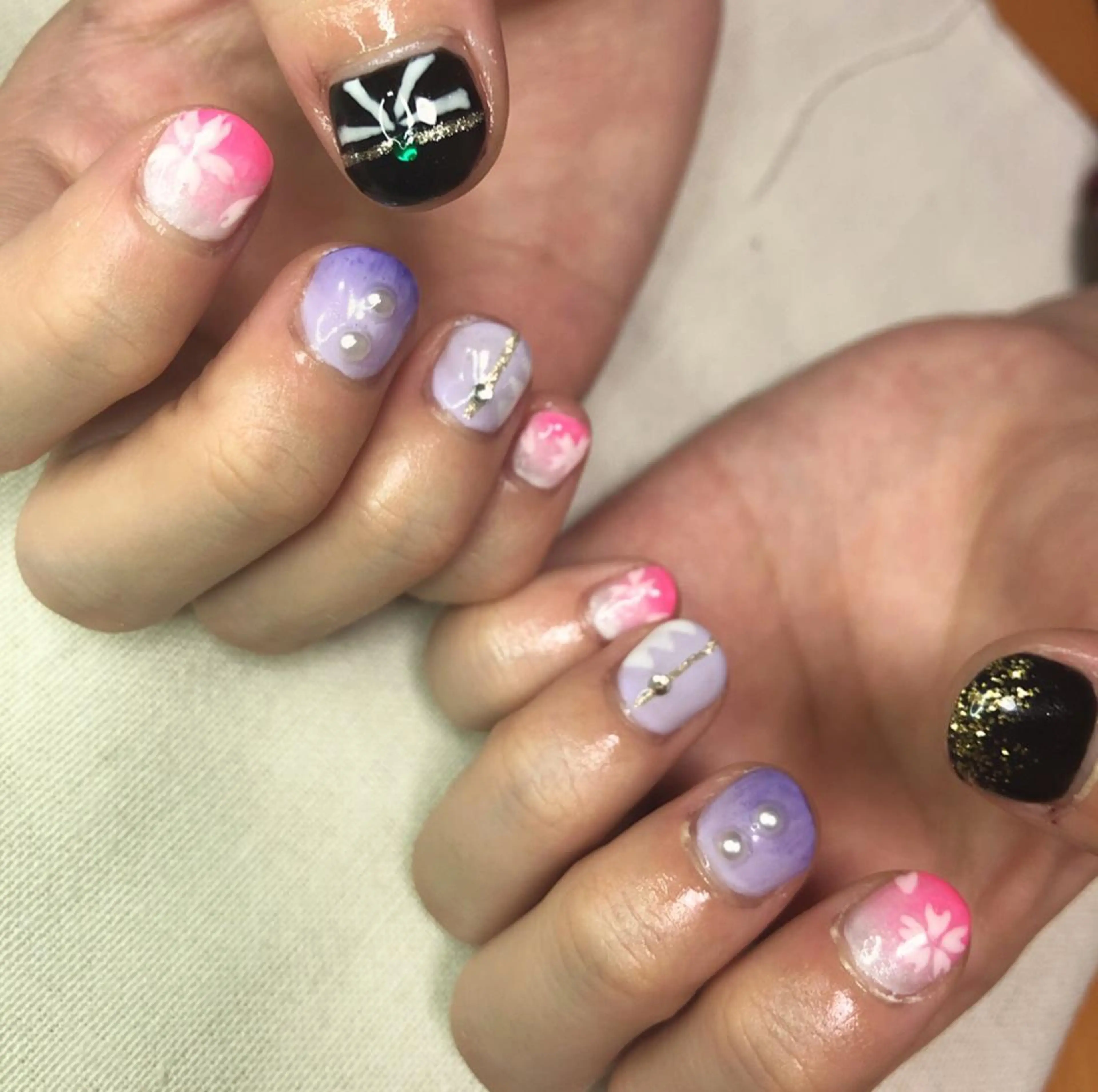 ネイル AZU nailのネイルデザイン