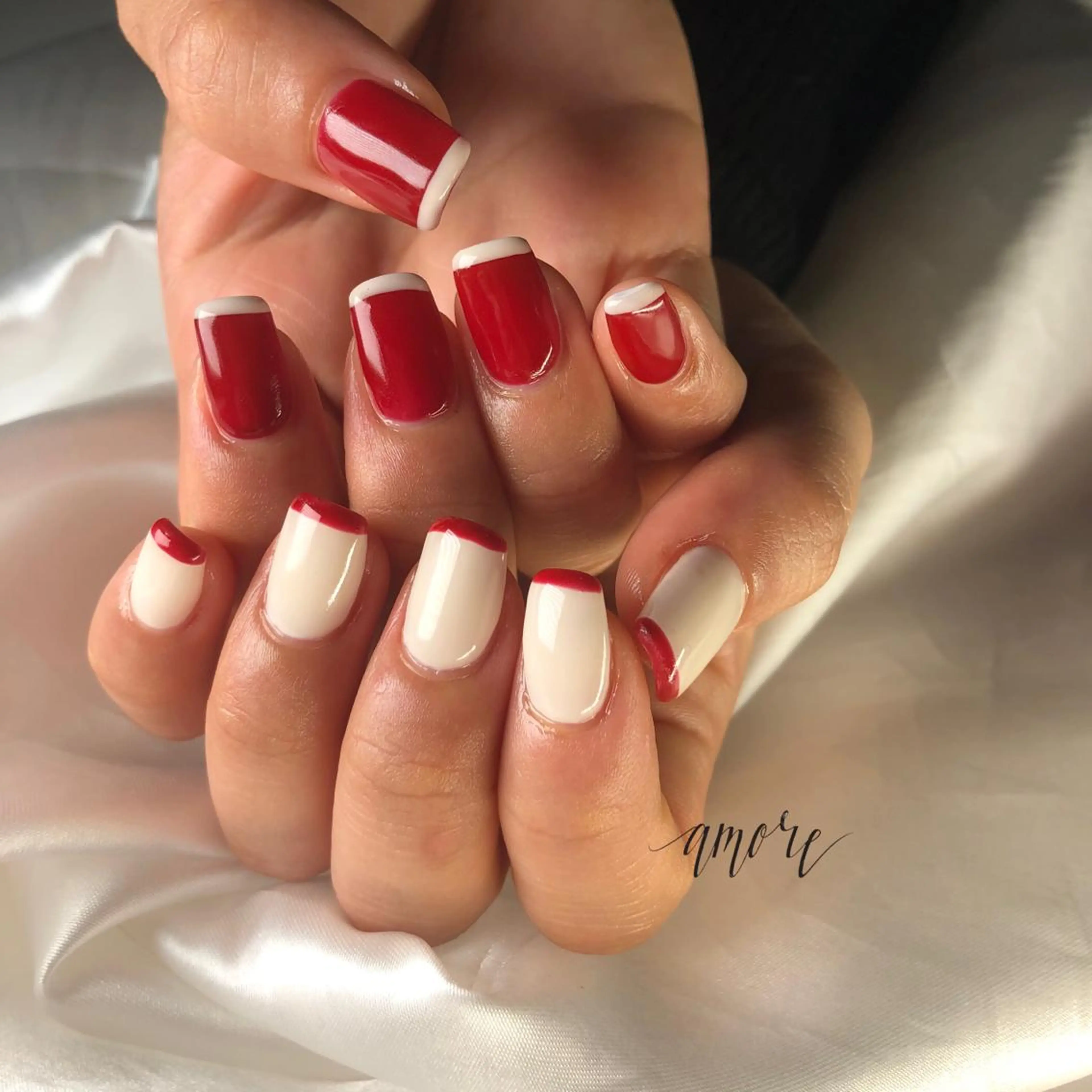 ネイル ジェルネイル 氷ネイル・うるうるネイル キラキラネイル マグネットネイル ミラーネイル You kyehwaのネイルデザイン